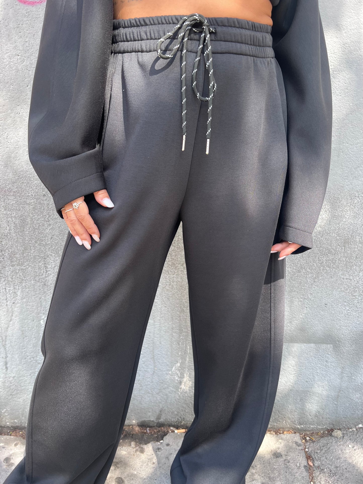 SUSY MIX COMPLETO FELPA & PANTALONE DONATELLA NERO