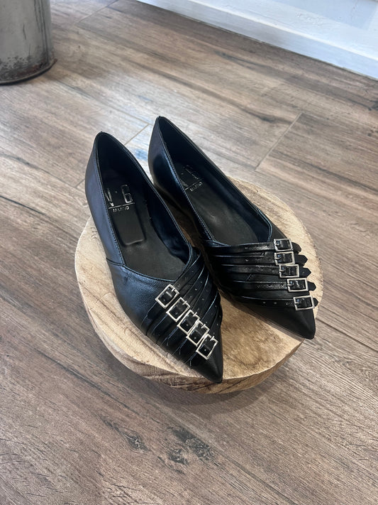 N.6 MILANO BALLERINA FIBBIE IN NAPPA NERO