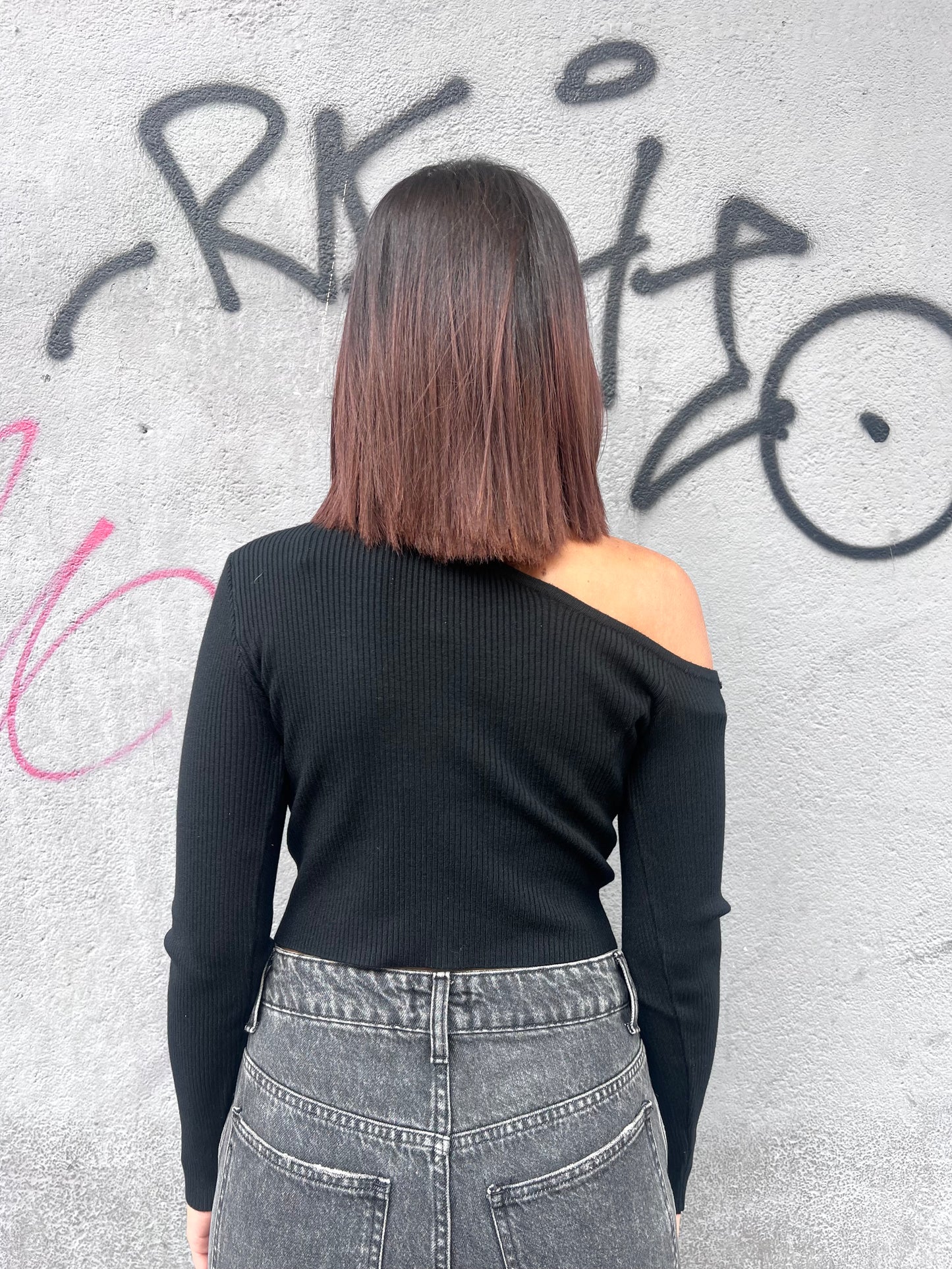 SUSY MIX MAGLIA CROP CUT OUT COSTINE ILARIA NERO
