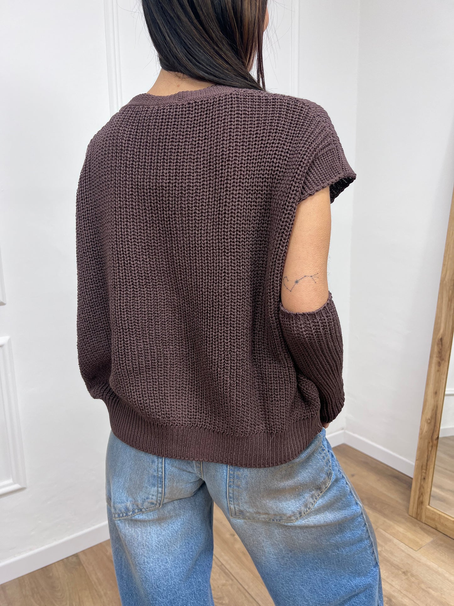 SUSY MIX GILET FILO BOTTONI CON MANICOTTI ADELE MORO