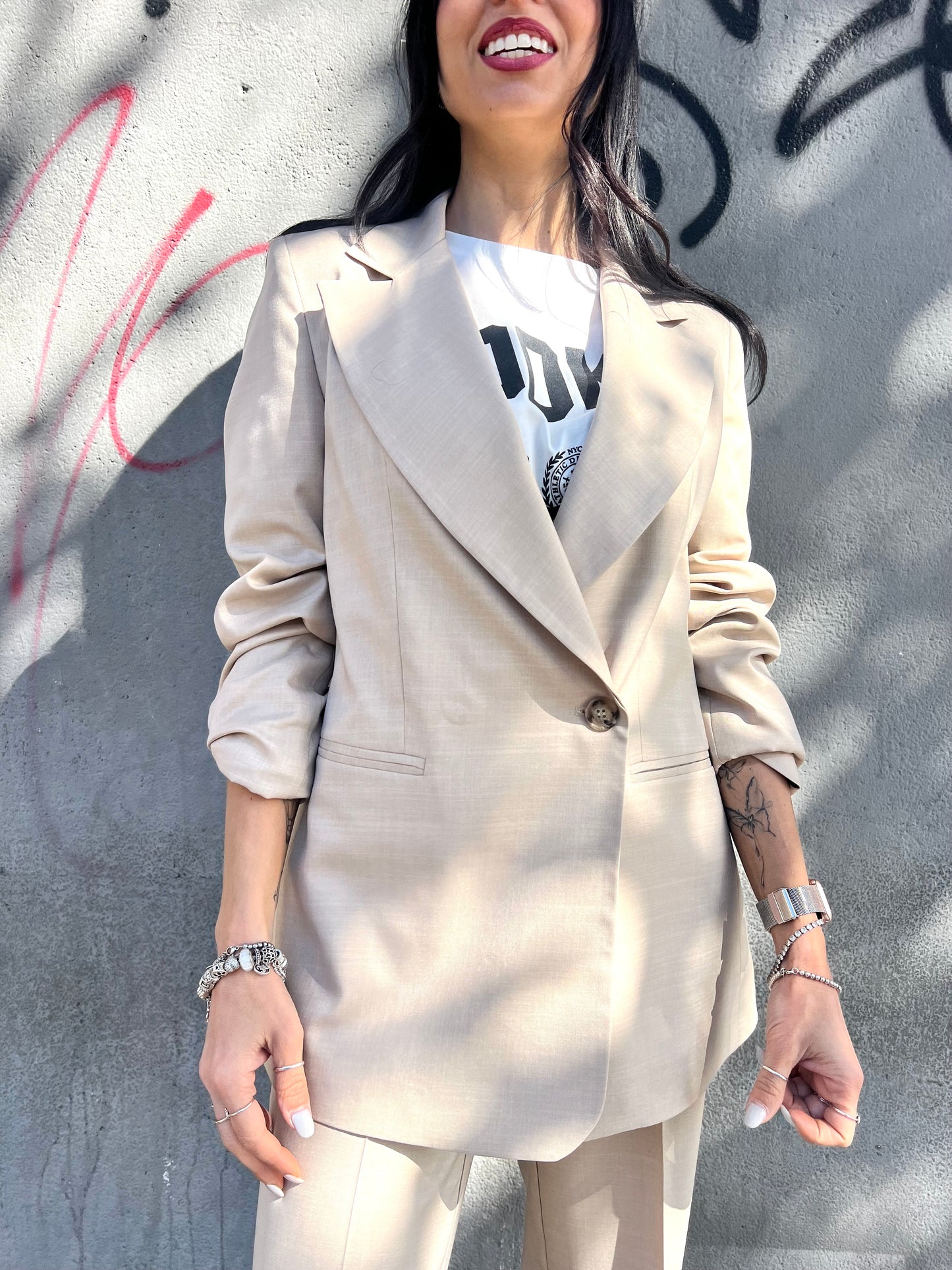 GIACCA UN BOTTONE ASIMMETRICA OLGA BEIGE