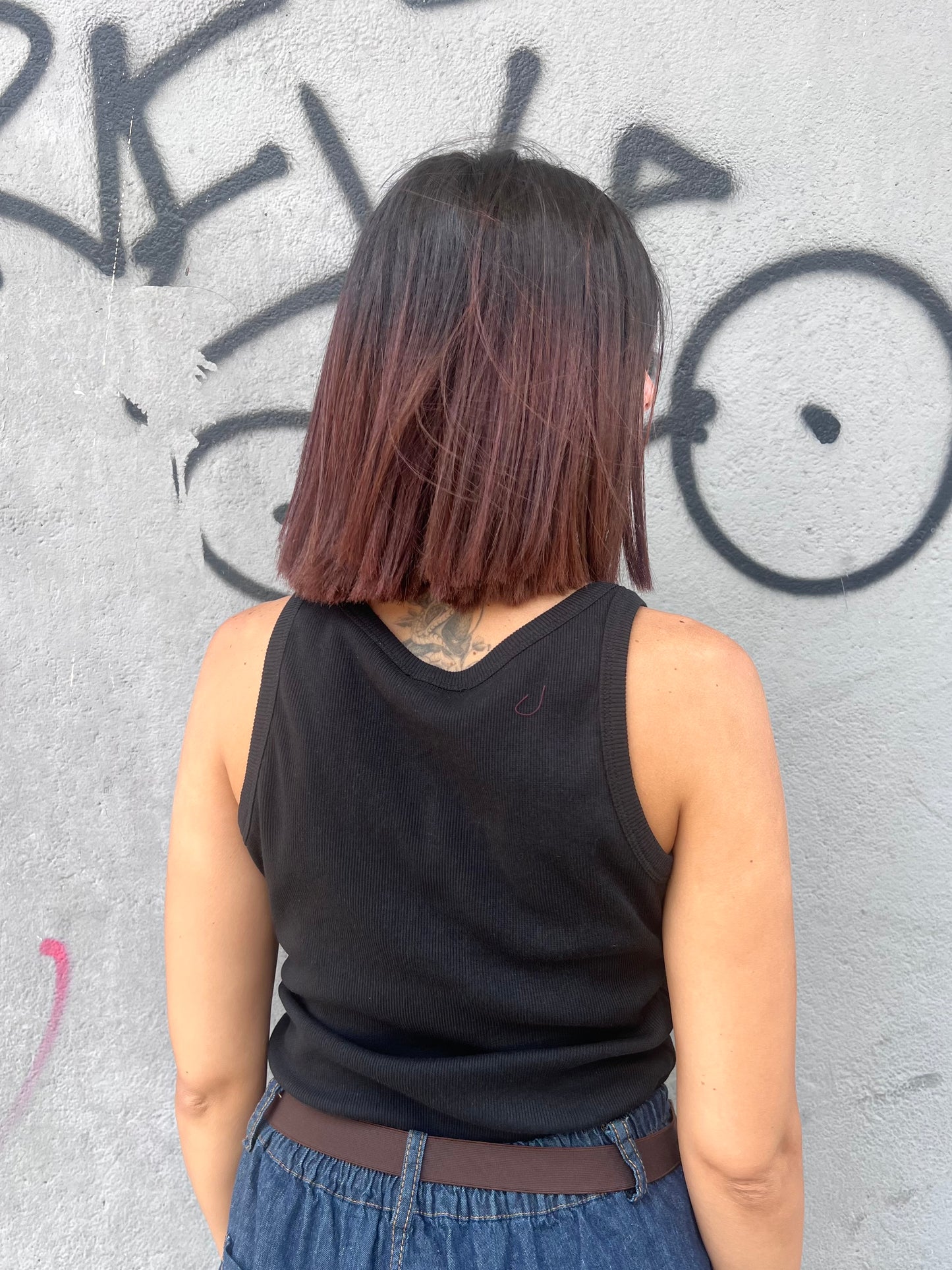 SUSY MIX CANOTTA COSTINO SCOLLO “V” ZERA NERO