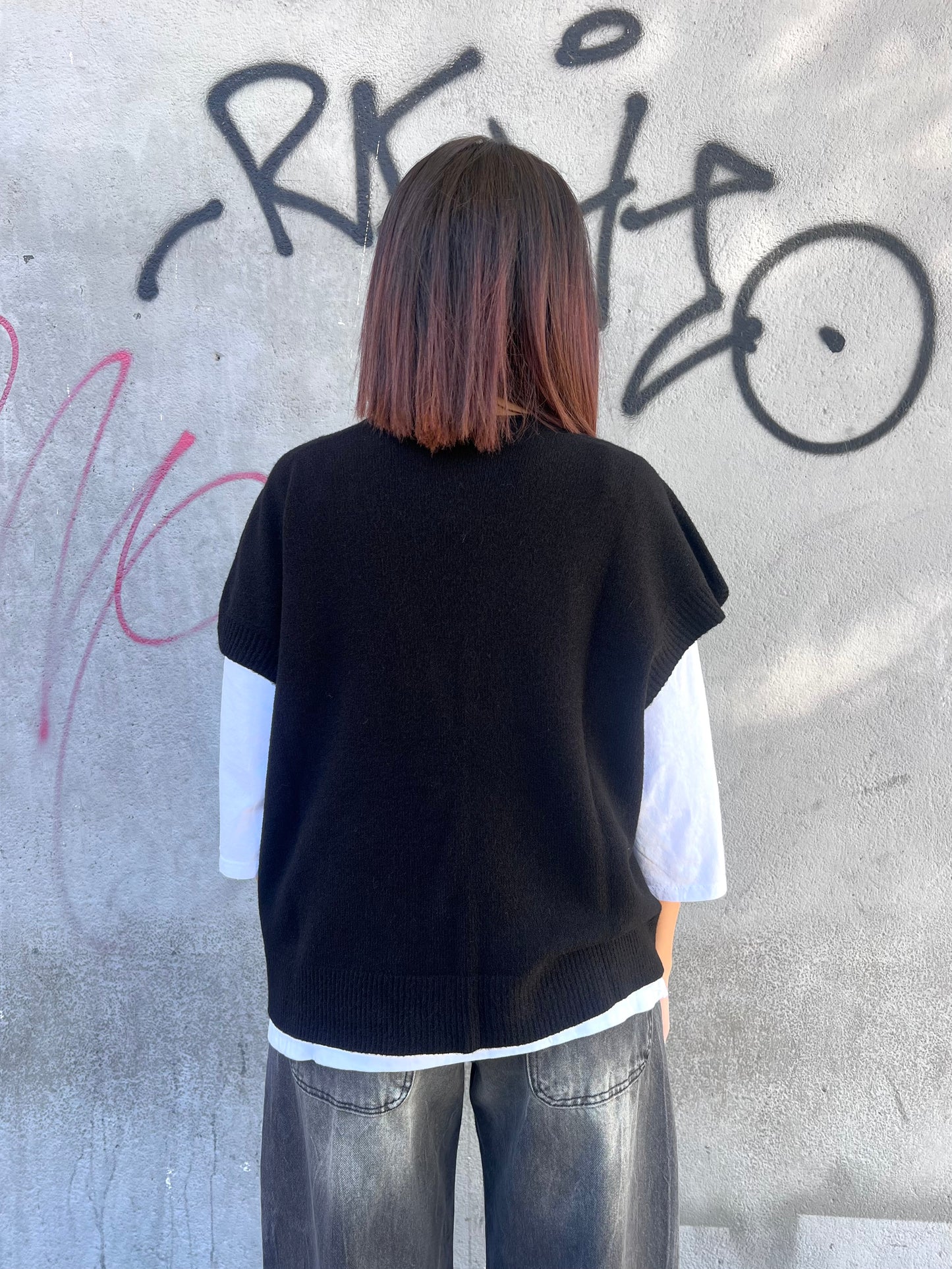 SUSY MIX GILET “SCOLLO V” BOTTONI TERESA NERO