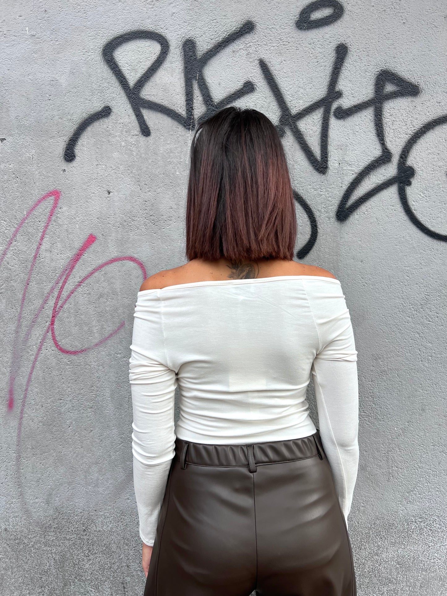 SUSY MIX MAGLIA BARCA CON APPLICAZIONE SORAYA BURRO