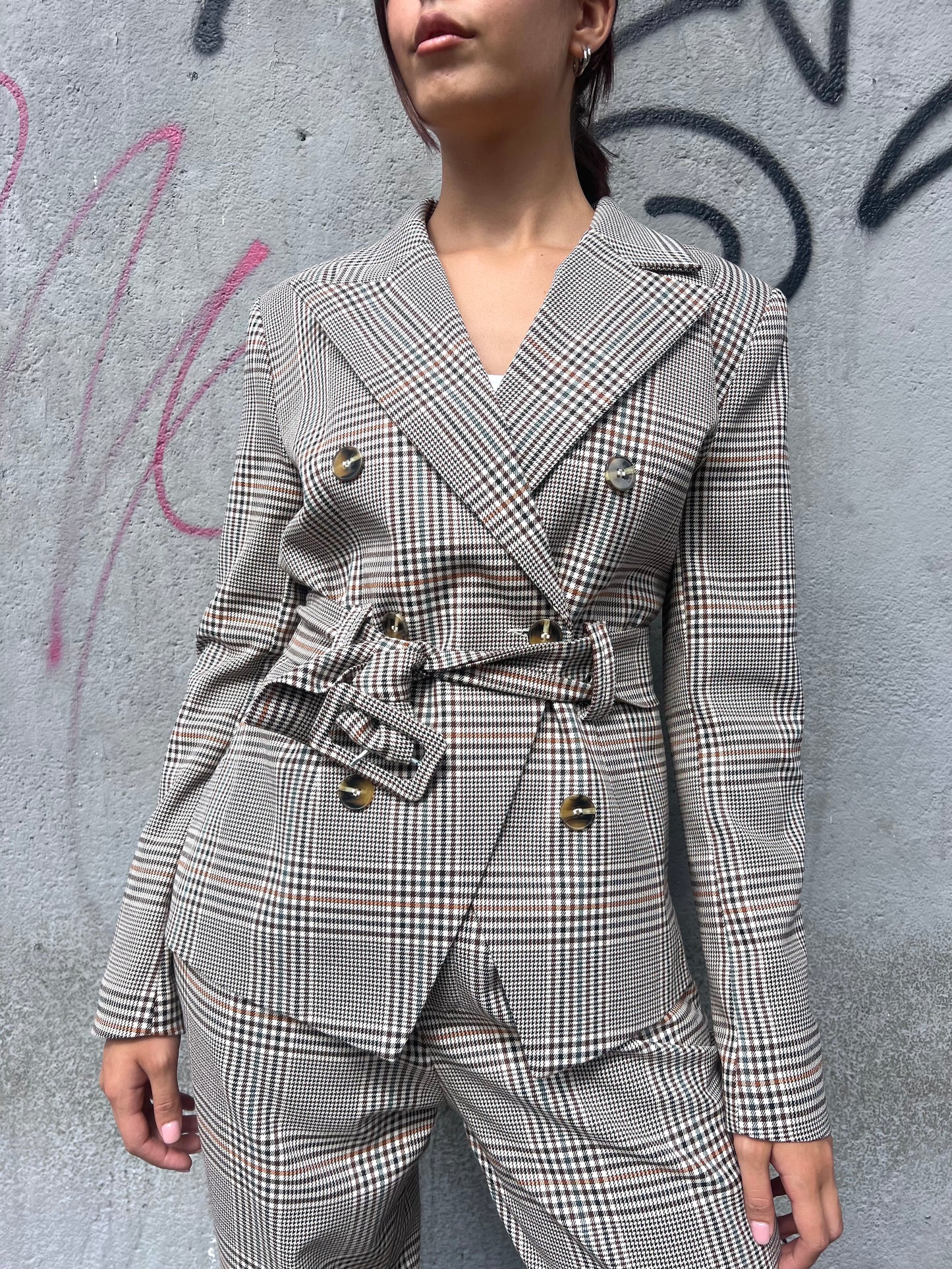 SUSY MIX GIACCA FIT CON CINTURA VITA GALLES IRINA MORO
