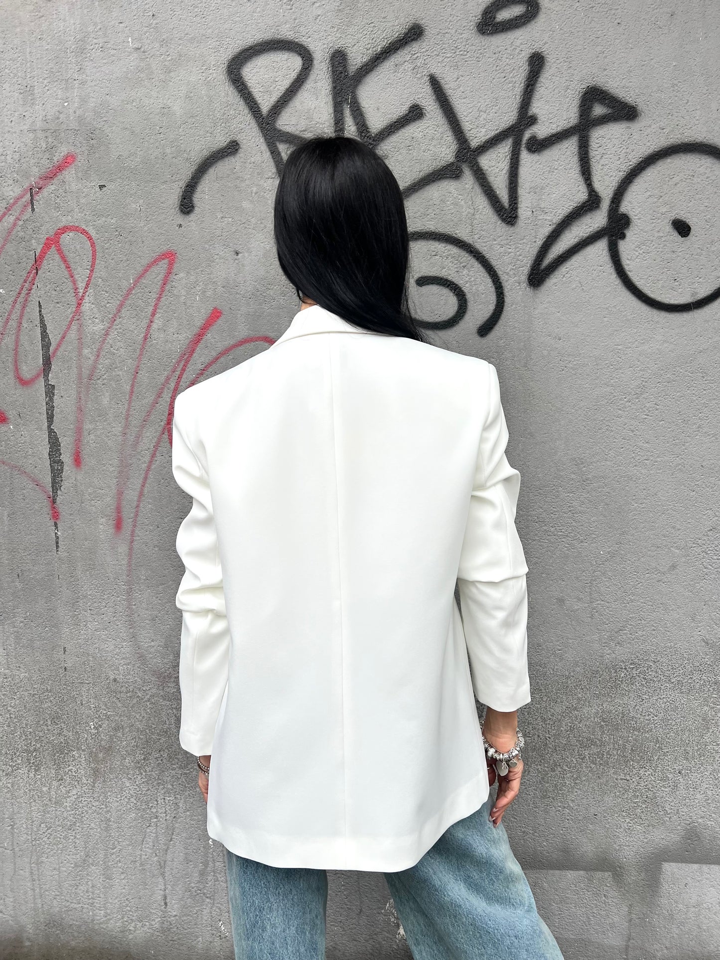 SUSY MIX GIACCA MONOPETTO STRASS “TOO MUCH” BIANCO