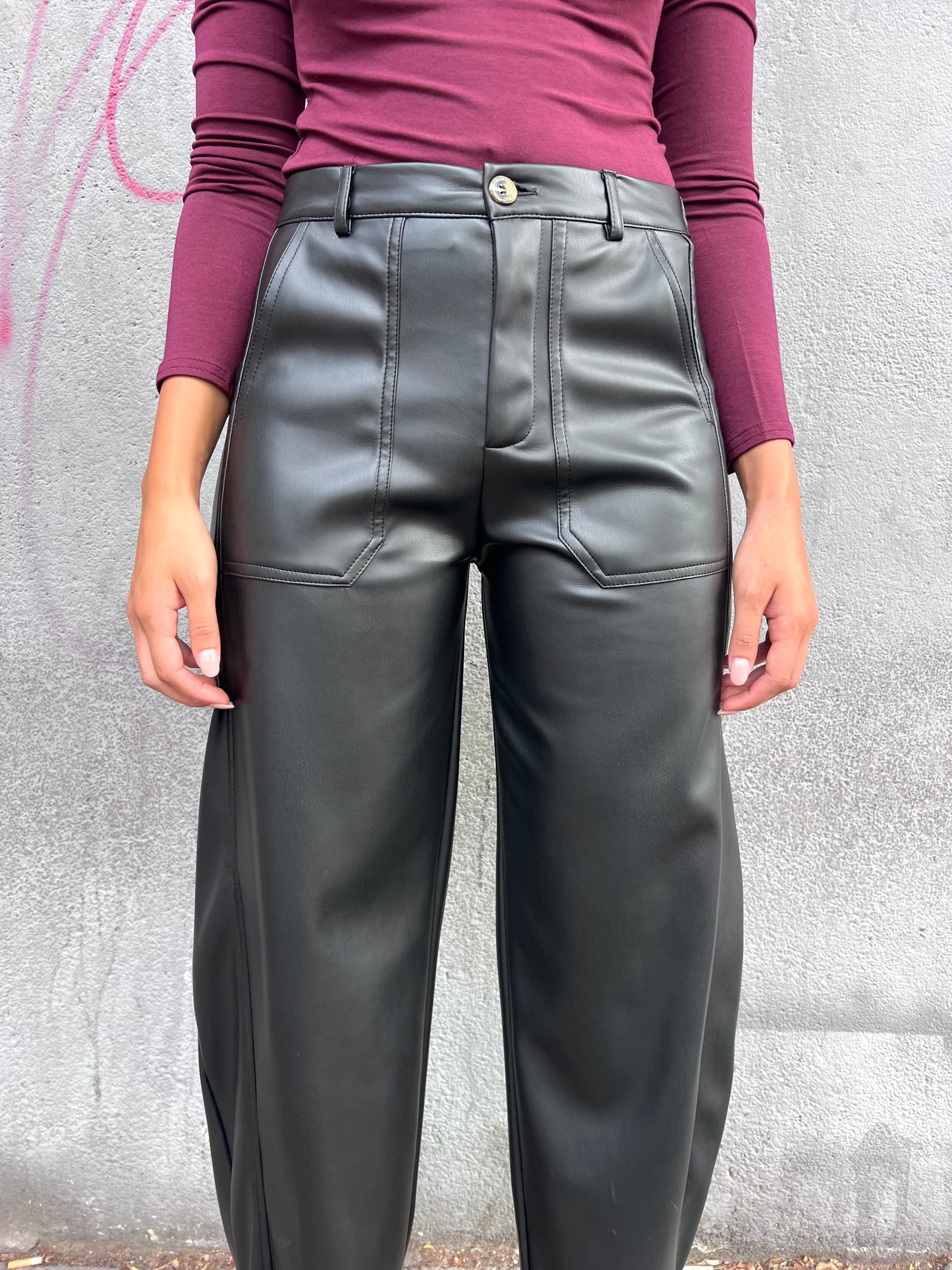 SUSY MIX PANTALONE VITA ALTA ECOPELLE BALLON SELENIA NERO