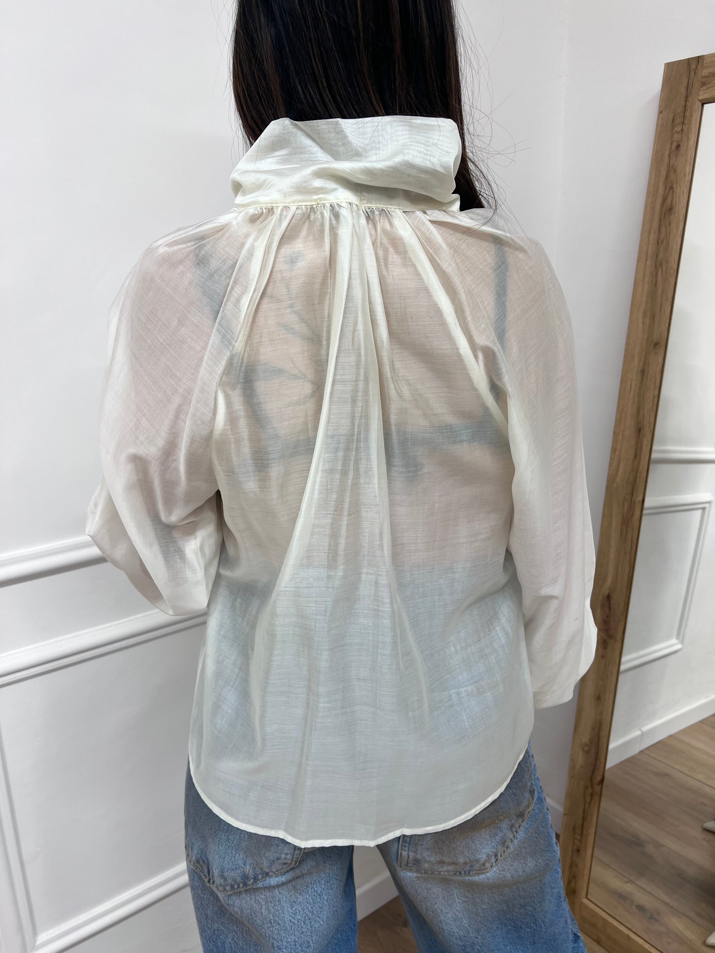 SUSY MIX BLUSA CON FIOCCO BARBARA BURRO