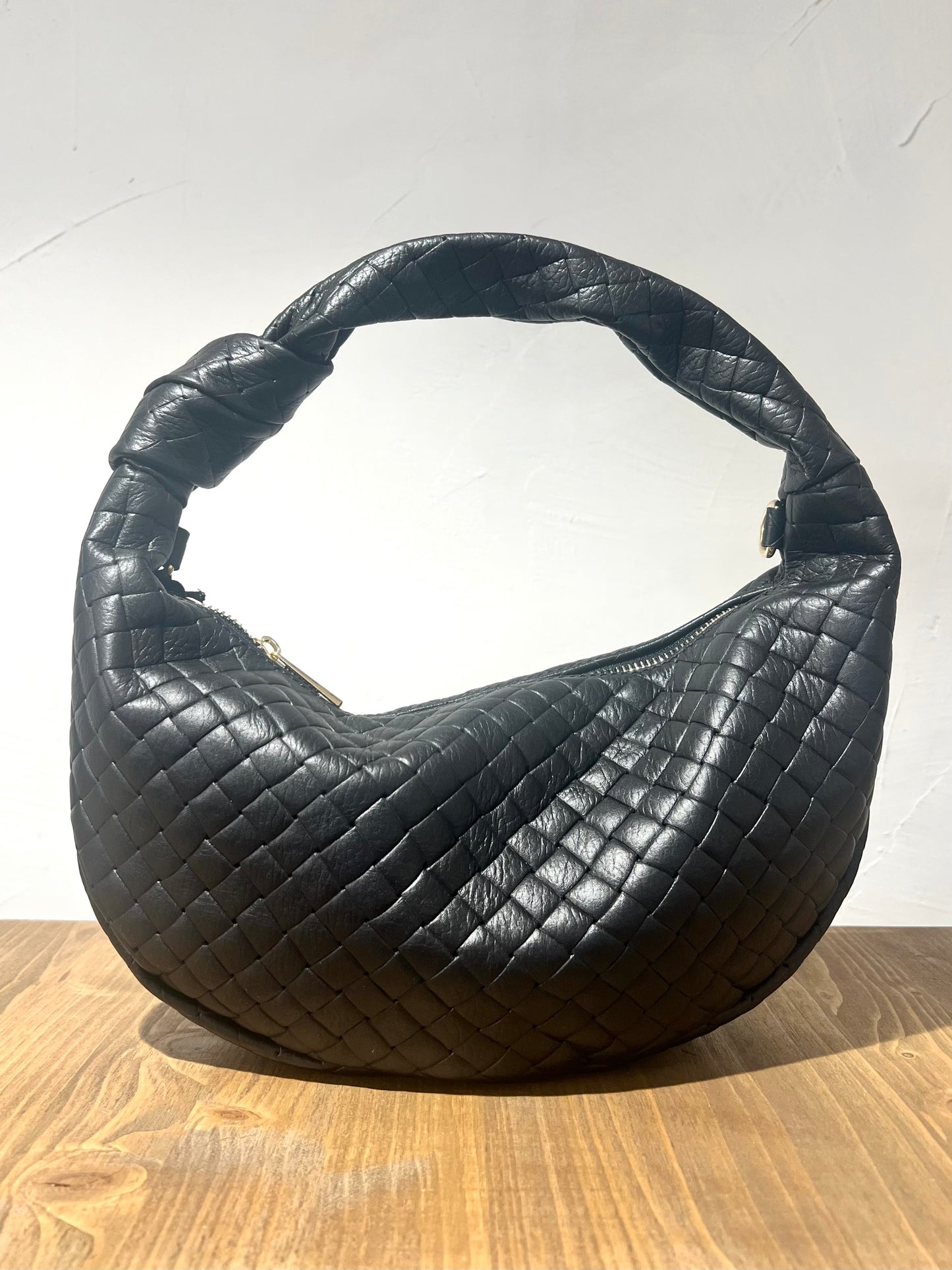 BORSA PELLE INTRECCIATA NODO JODIE NERO