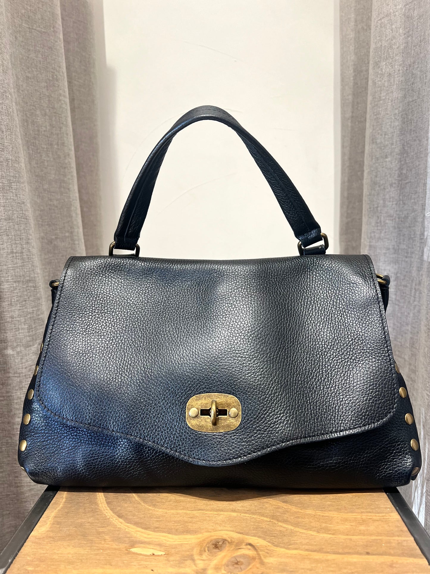 BORSA POSTINA GRANDE IN PELLE NERO
