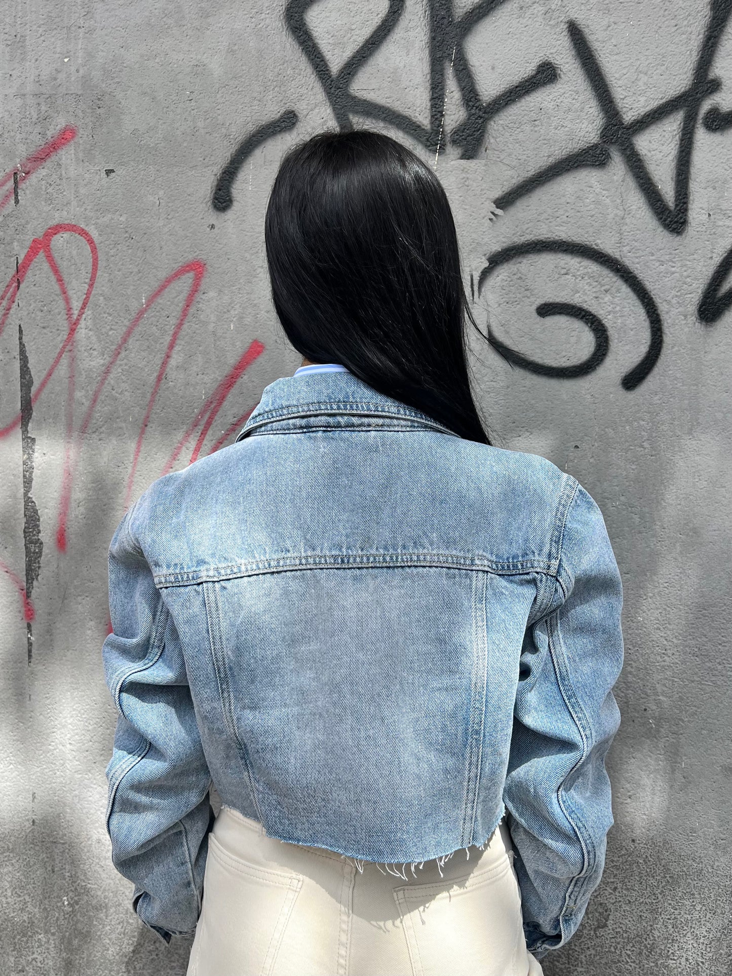 GIUBBINO CROP DENIM SFRANGIATO TANIA BLUE