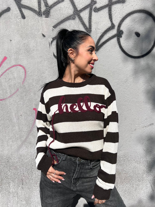 SUSY MIX MAGLIA RIGHE RICAMO “HELLO” MORO