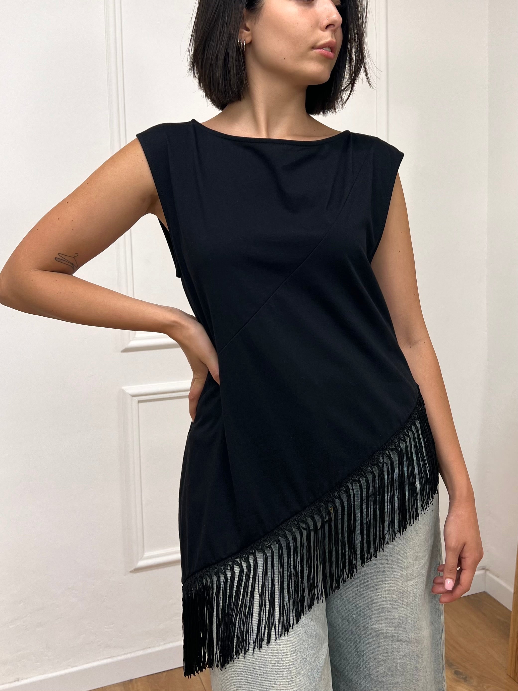 CANOTTA  ASIMMETRICA FRANGE NIKLA NERO SUSY MIX