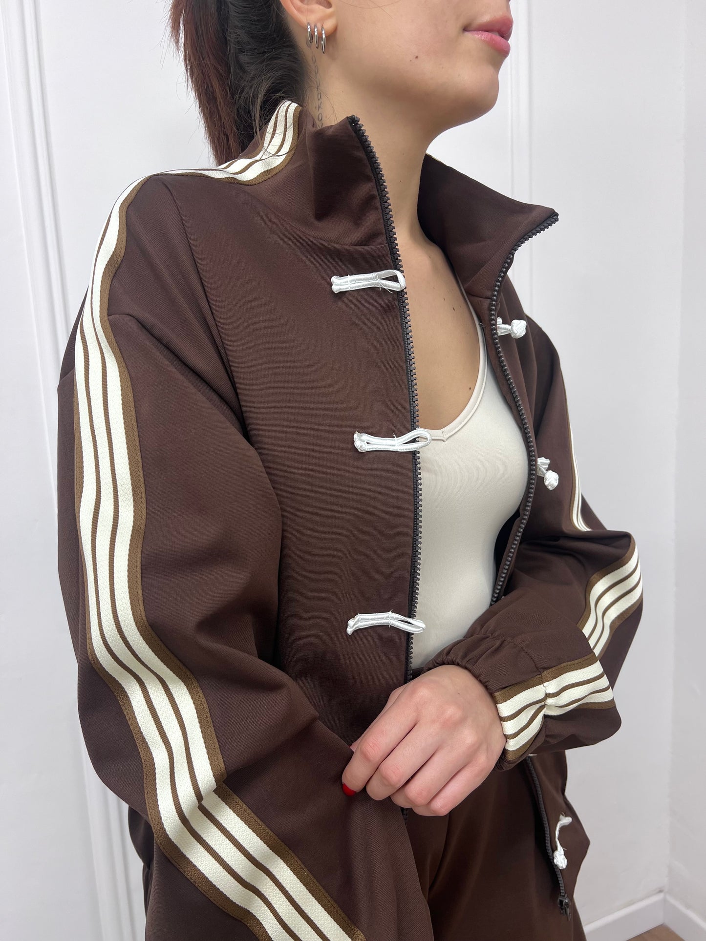 MOTEL FELPA ALAMARI BANDE BENNY MORO