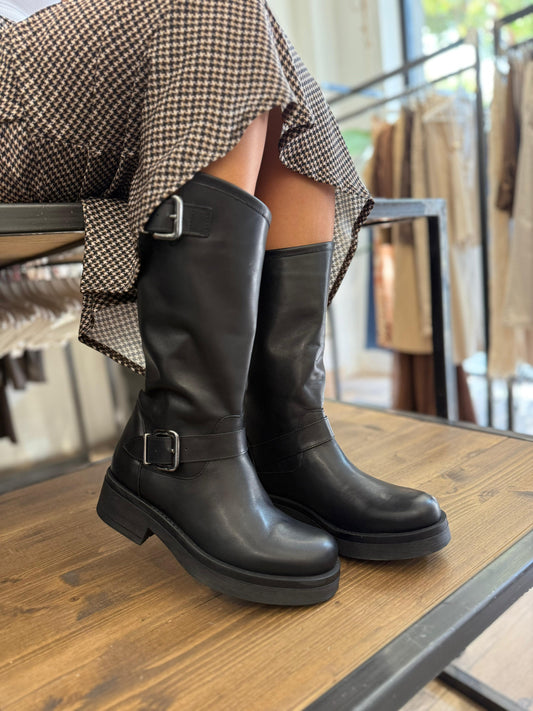 STIVALE BIKER DUE FIBBIE IN PELLE NERO