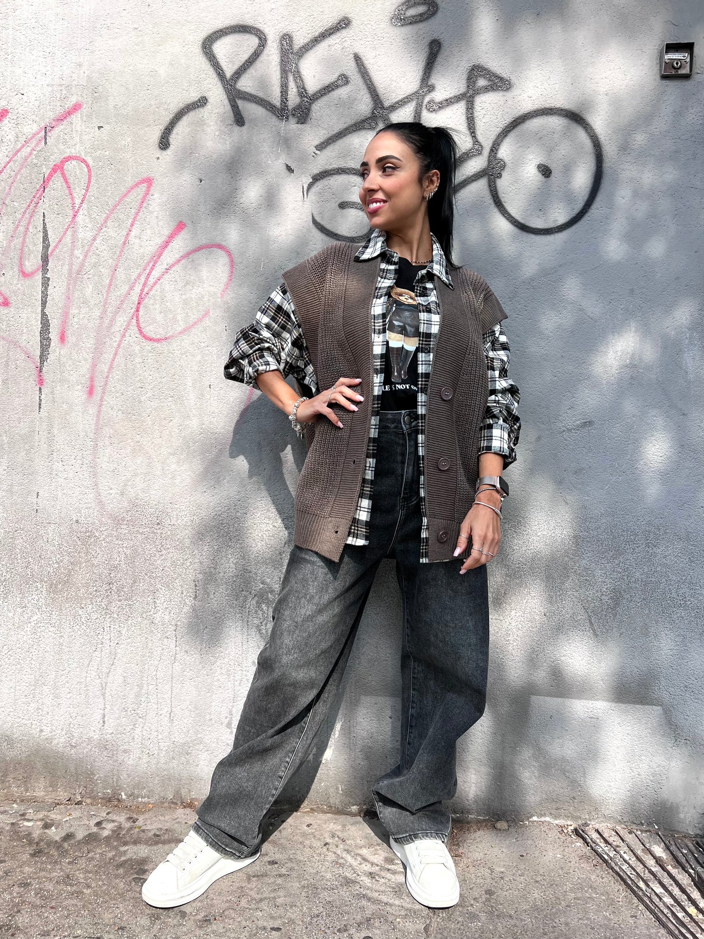 SUSY MIX GILET SCOLLO V BOTTONI YARY TORTORA