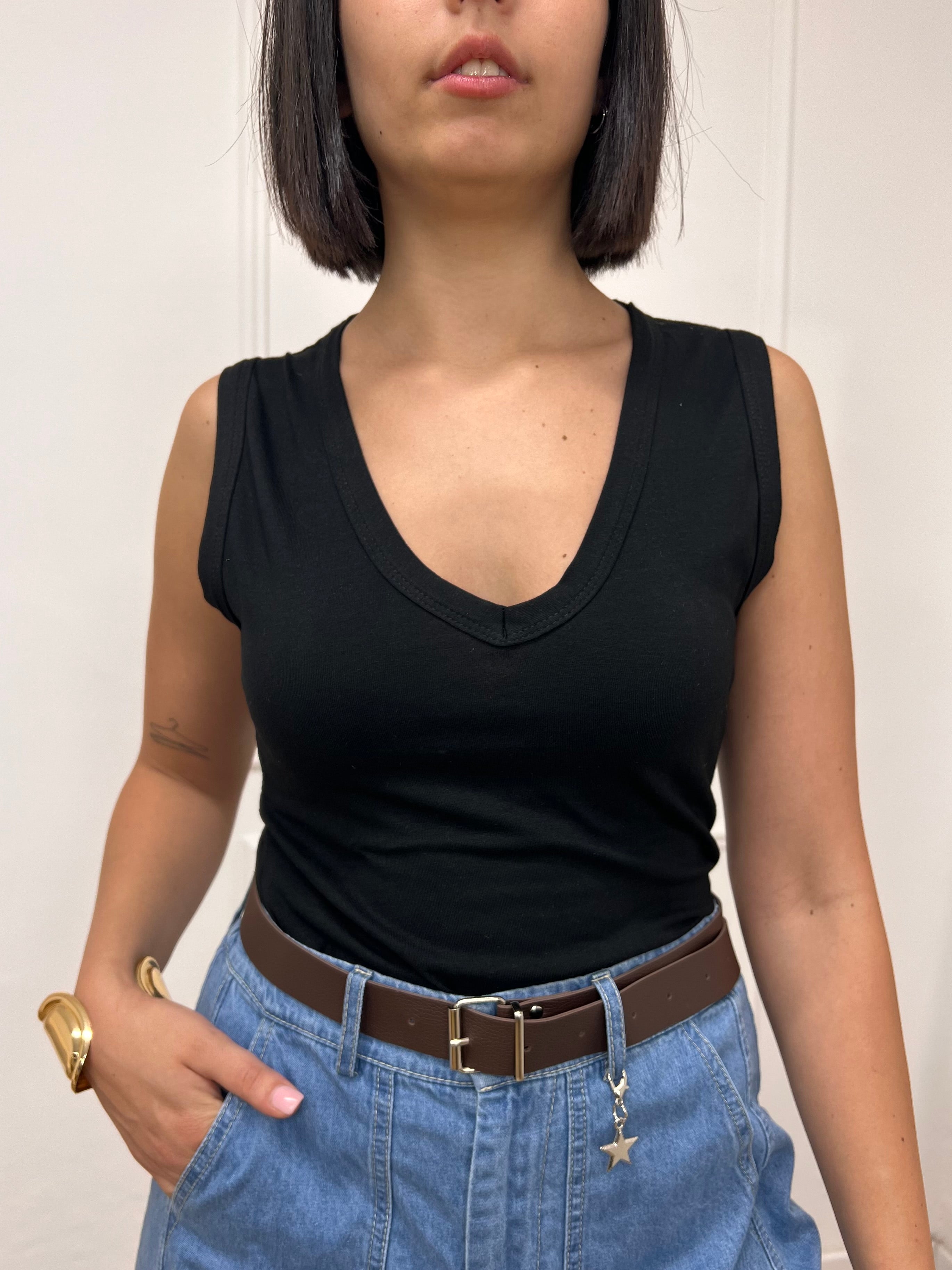 CANOTTA FIT SCOLLO V ADEL NERO SUSY MIX