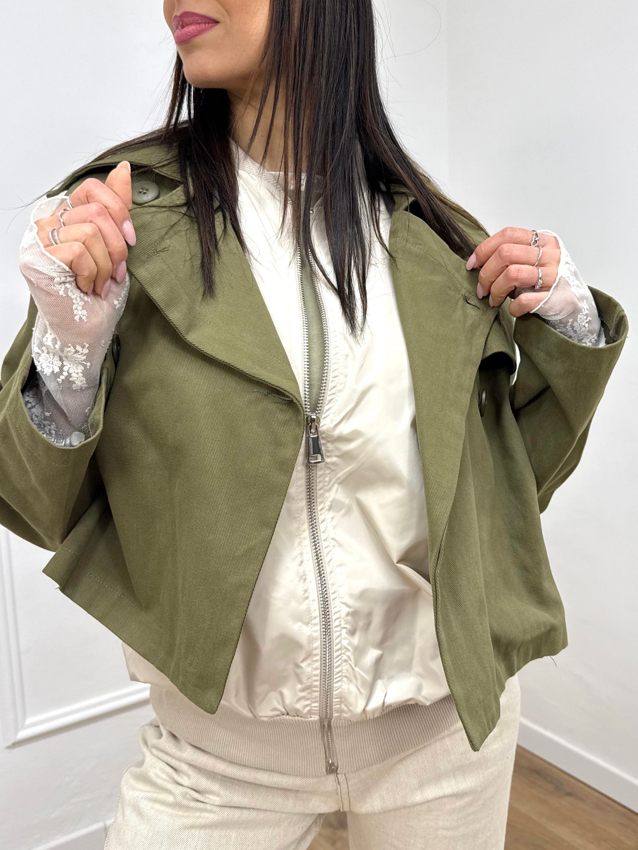 TRENCH CORTO CON GILET MILITARE SUSY MIX