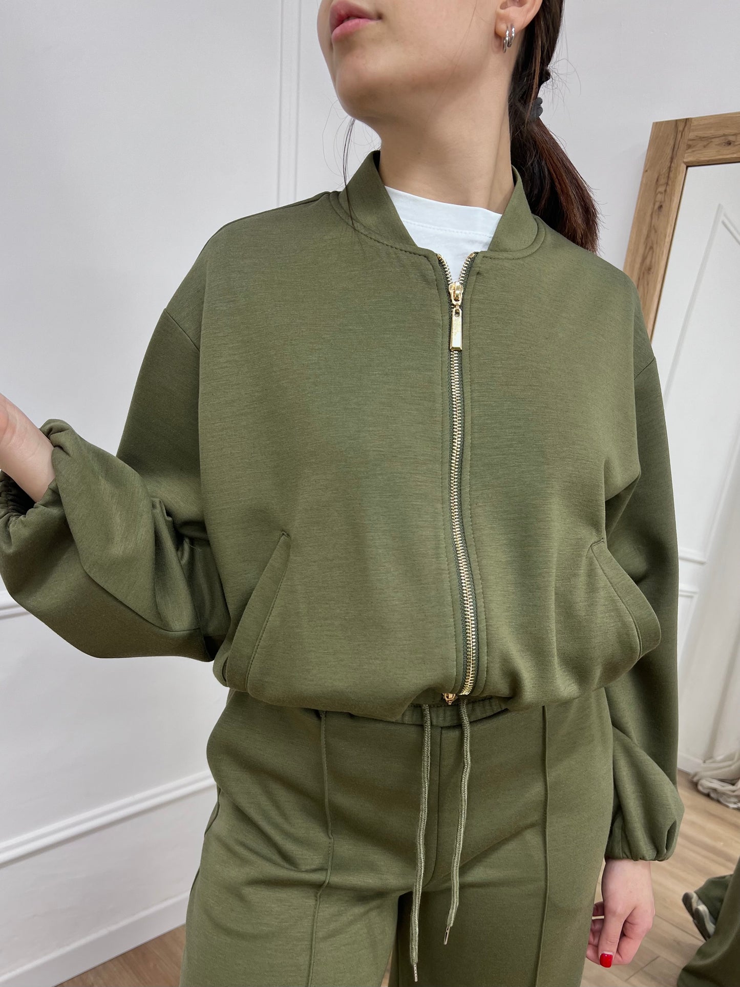 SUSY MIX COMPLETO SCUBA FELPA & PANTALONE YLENIA MILITARE