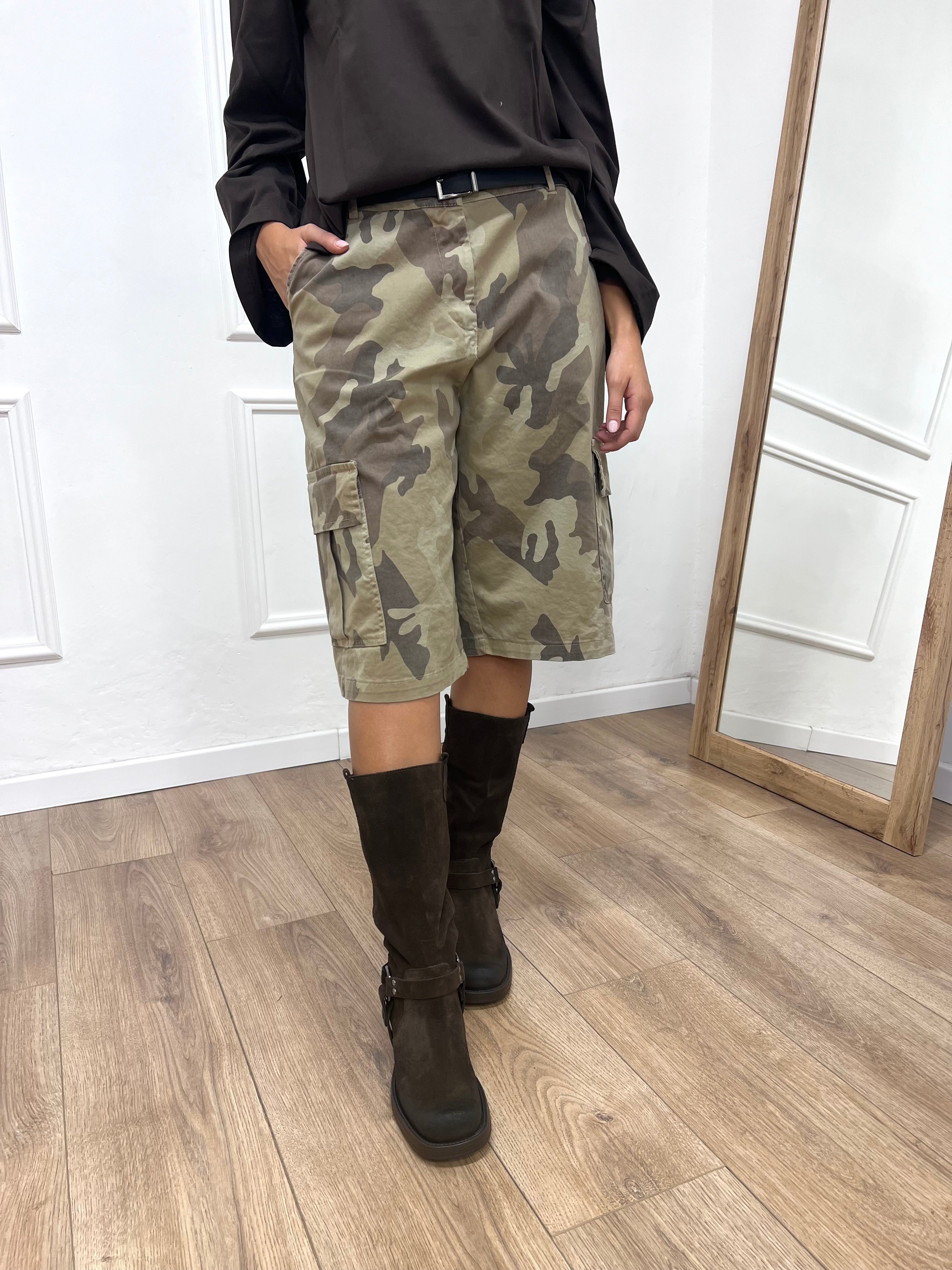 BERMUDA CARGO CAMOUFLAGE SUSY MIX