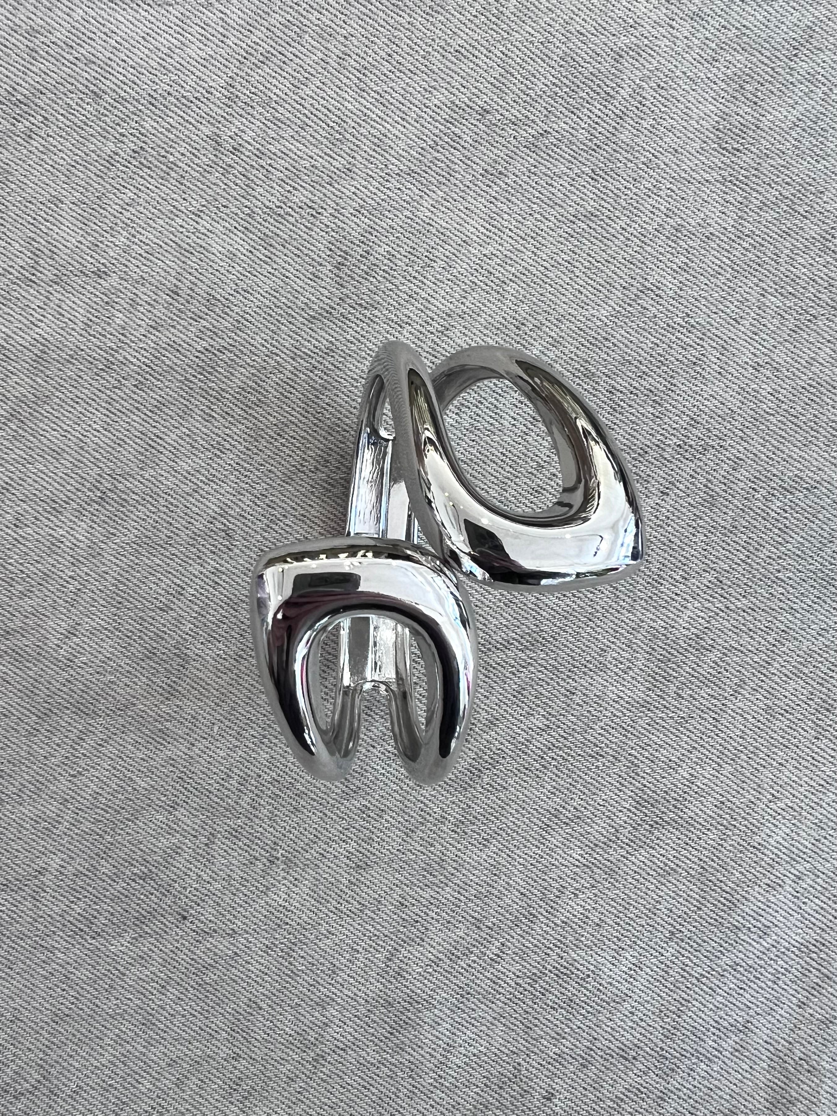 BRACCIALE RIGIDO DETTAGLIO ASIMMETRICO GAIA SILVER