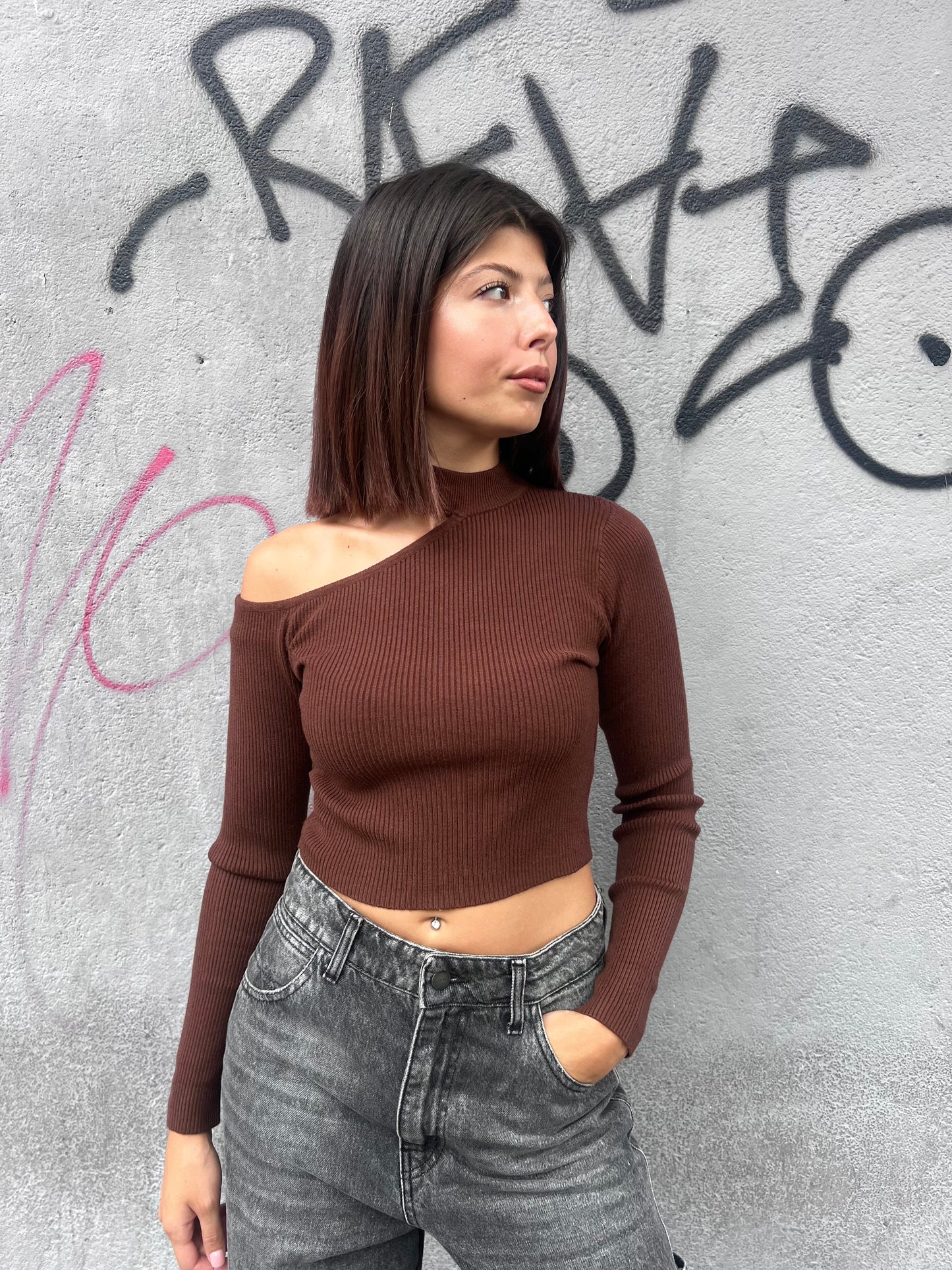 SUSY MIX MAGLIA CROP CUT OUT COSTINE ILARIA MOKA