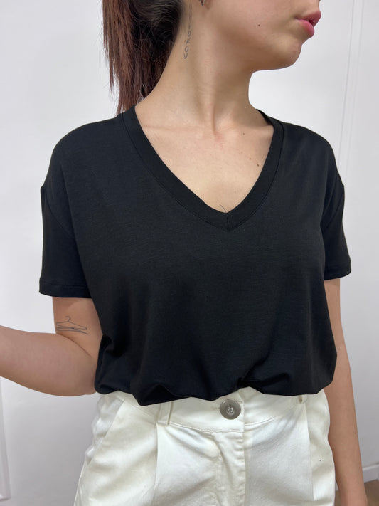 SUSY MIX T-SHIRT SCOLLO V VISCOSA BETTA NERO