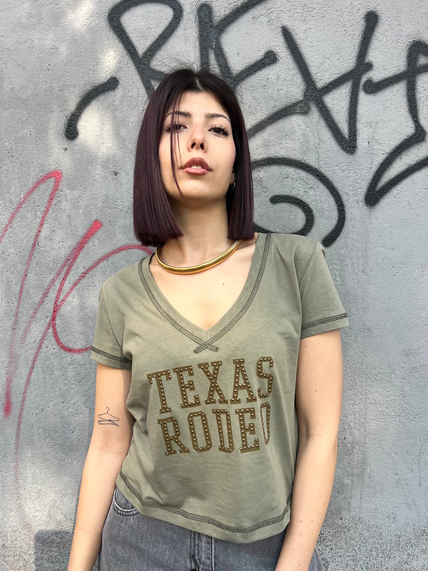 SUSY MIX T-SHIRT CROP SCOLLO V TEXAS RODEO MILITARE