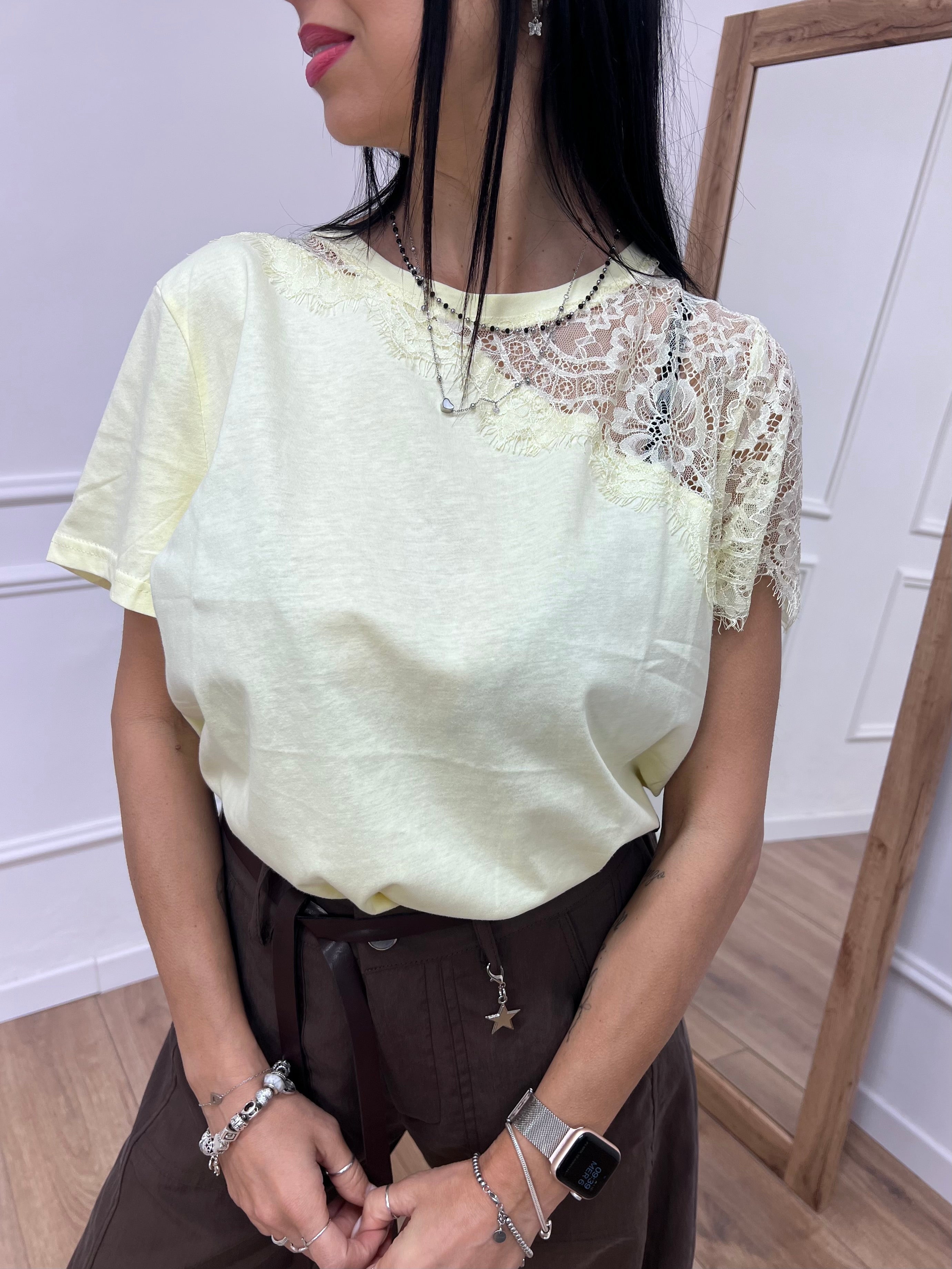T-SHIRT M/C INSERTO PIZZO ROSITA GIALLO SUSY MIX