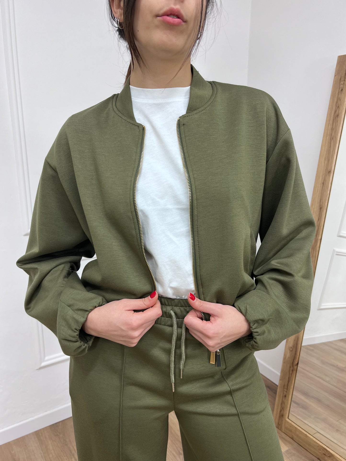 SUSY MIX COMPLETO SCUBA FELPA & PANTALONE YLENIA MILITARE