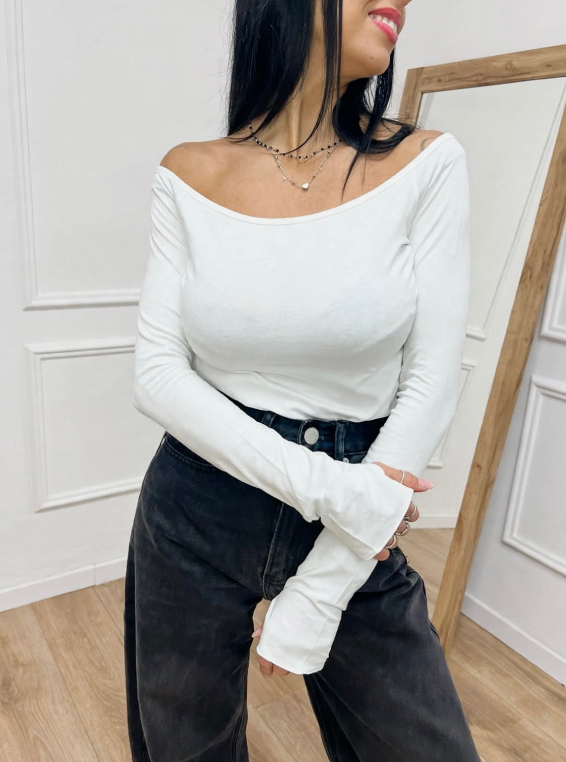 MAGLIA BASIC SCOLLO SHIFFER MANICOTTO LATTE SUSY MIX