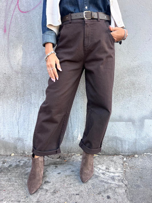 MOTEL PANTALONE BARREL CON CINTURA CIOCCOLATO