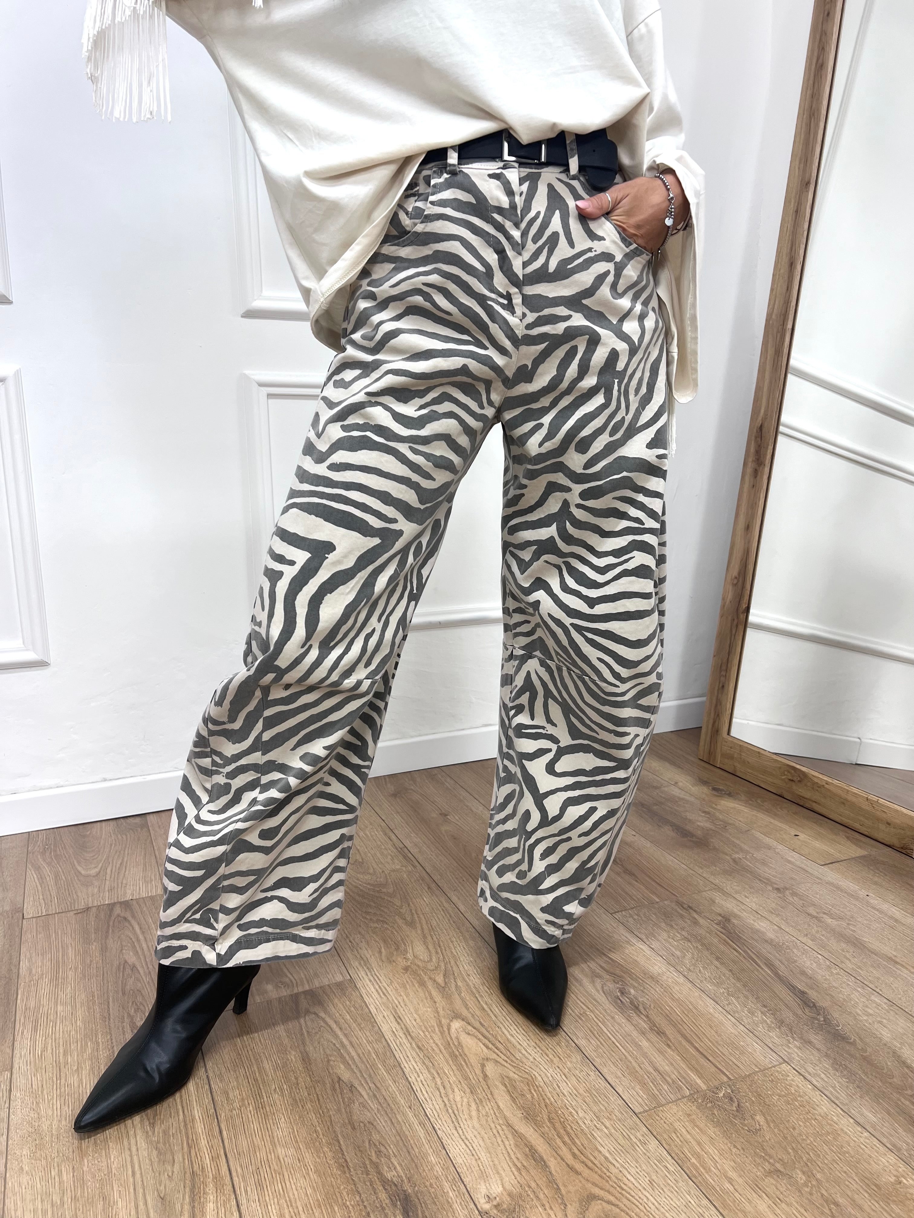 PANTALONE OVETTO ANIMALIER ZEBRA SUSY MIX