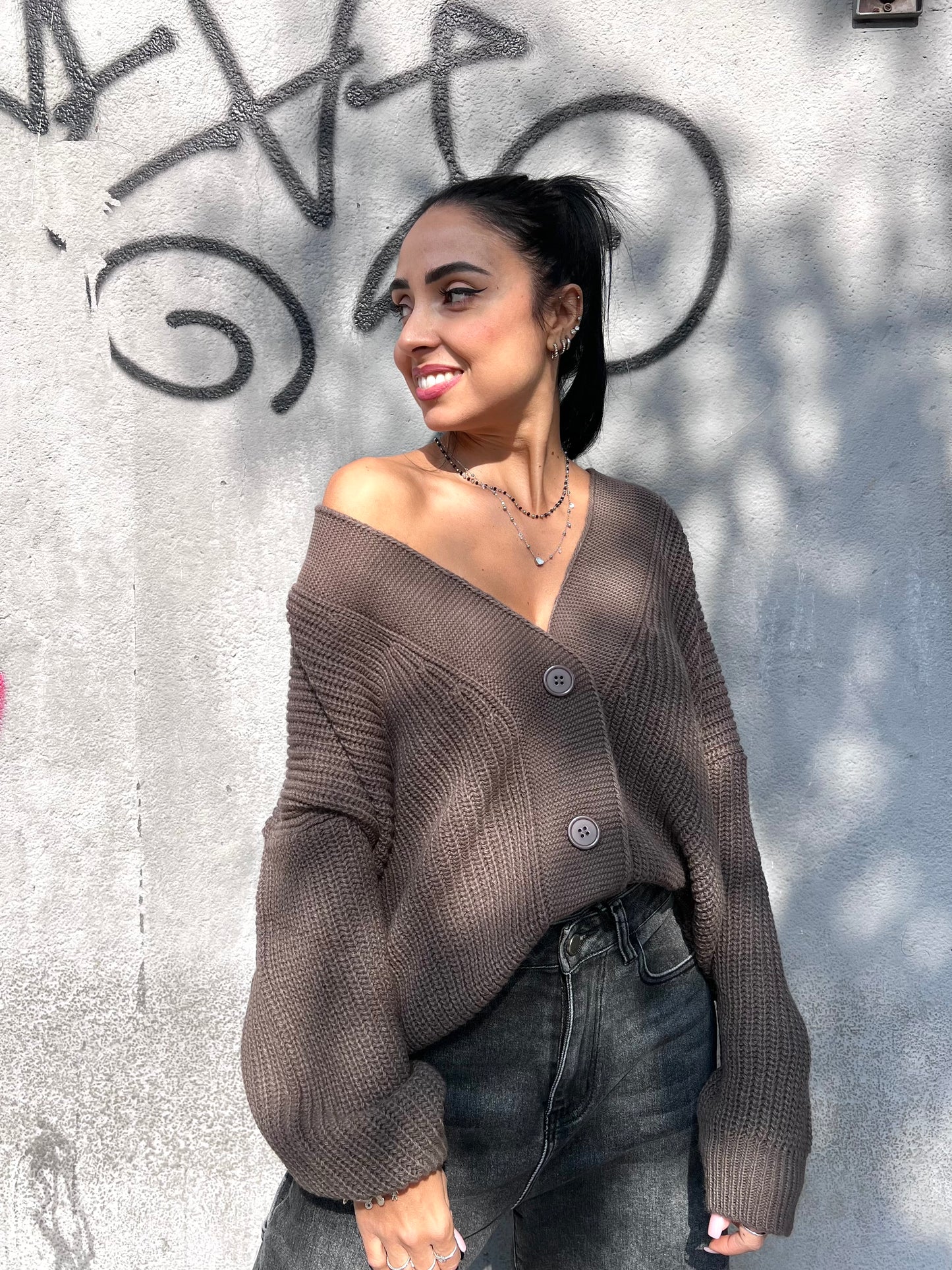 SUSY MIX CARDIGAN SCOLLO V BOTTONI YARI TORTORA