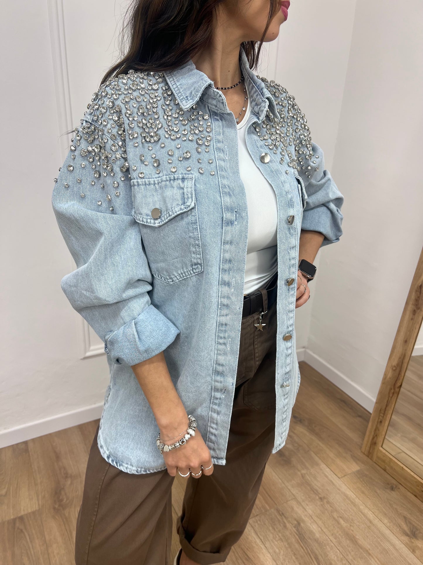 SUSY MIX CAMICIA OVER CON CABOCHON LUCE LIGHT BLU