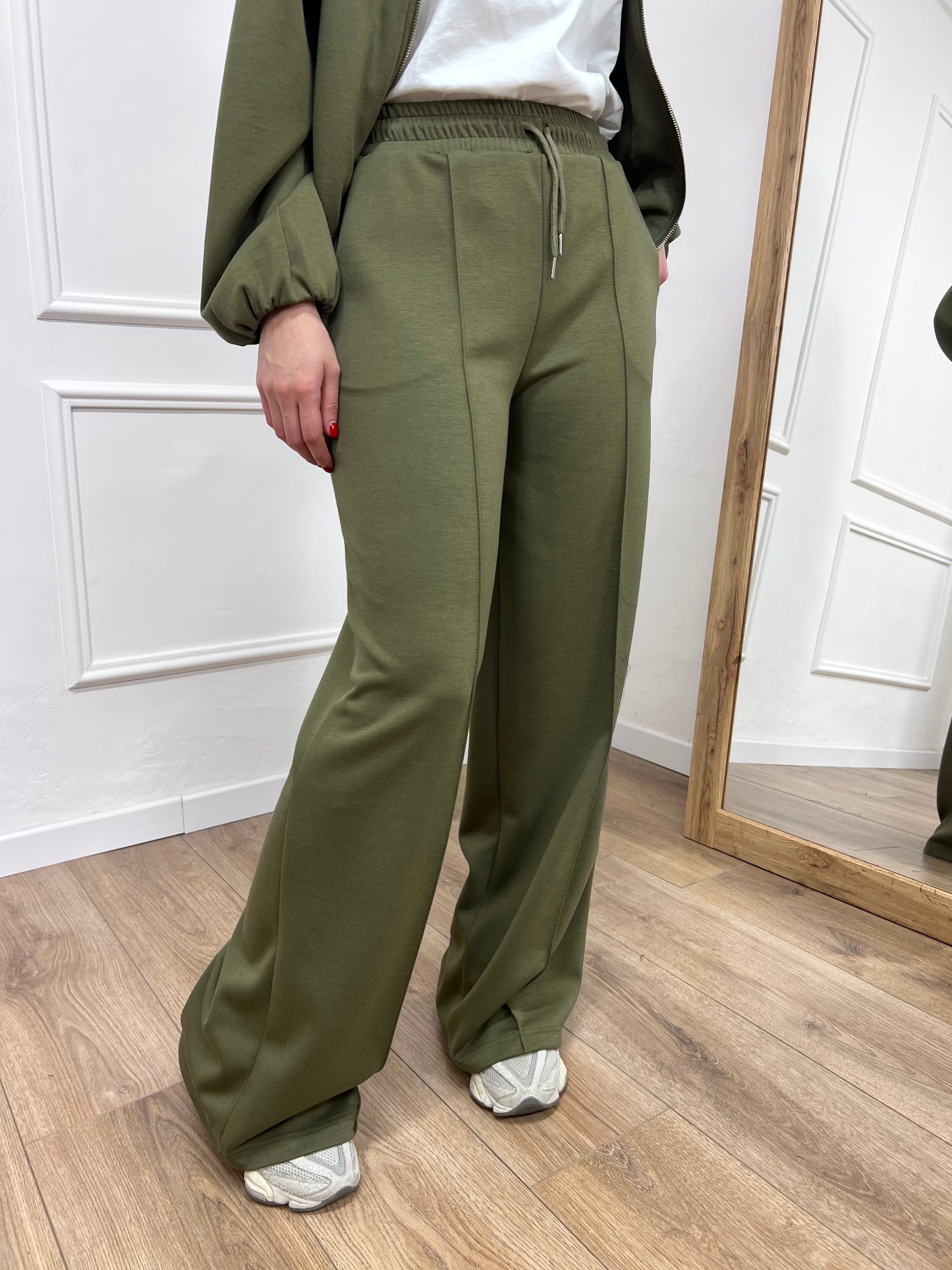 COMPLETO SCUBA FELPA & PANTALONE YLENIA MILITARE SUSY MIX
