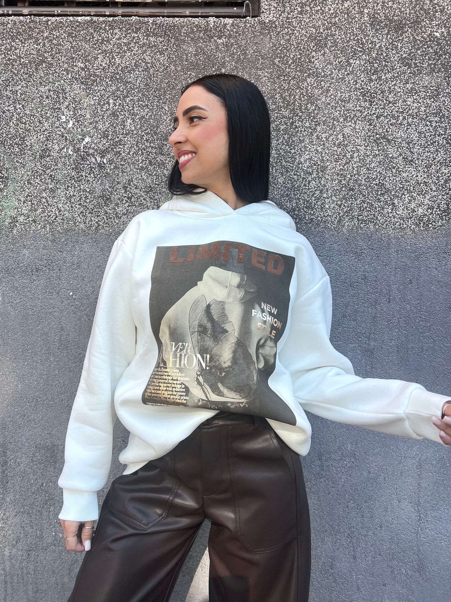 SUSY MIX FELPA OVER CAPPUCCIO STAMPA “LIMITED” LATTE