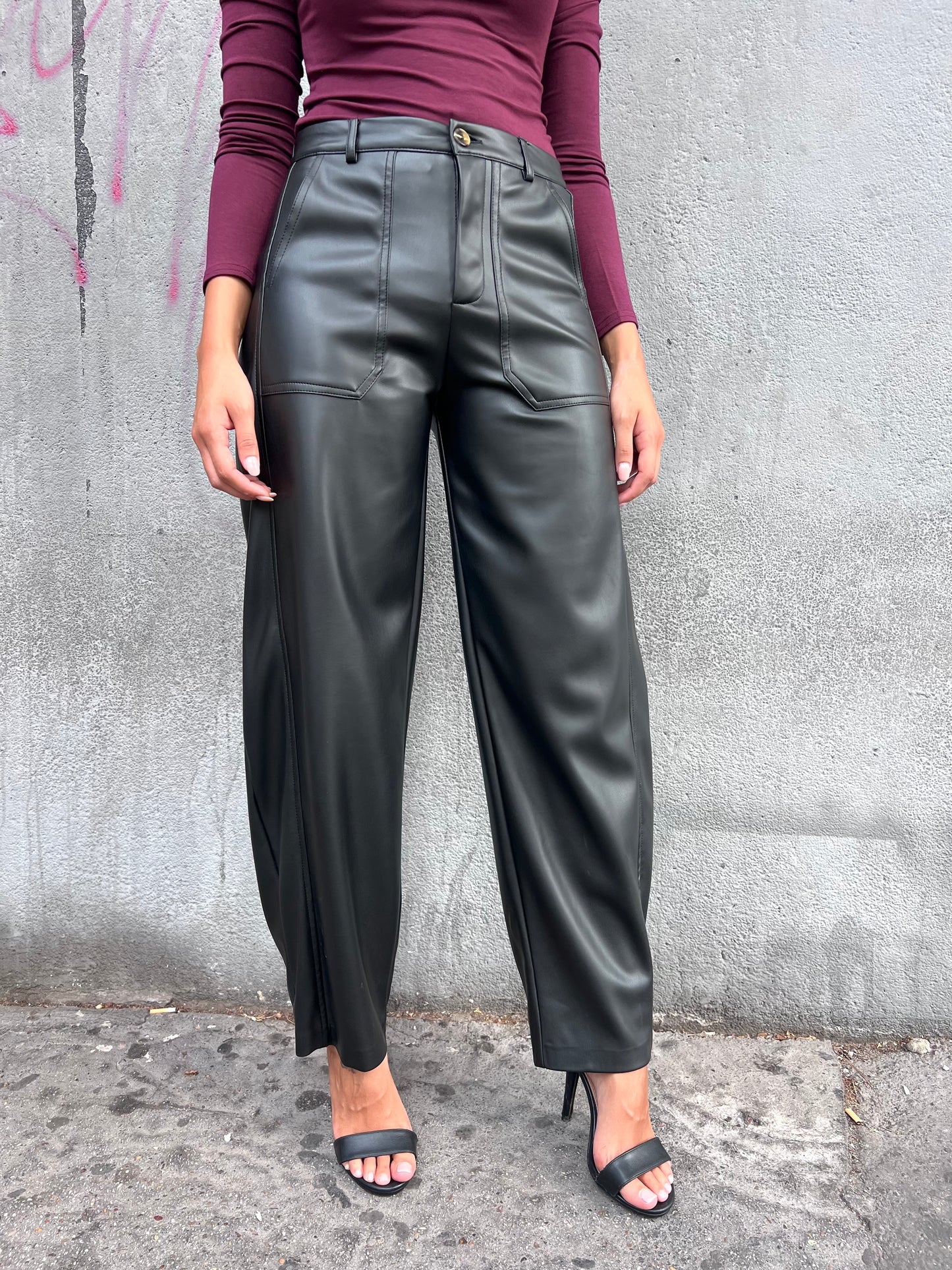 SUSY MIX PANTALONE VITA ALTA ECOPELLE BALLON SELENIA NERO