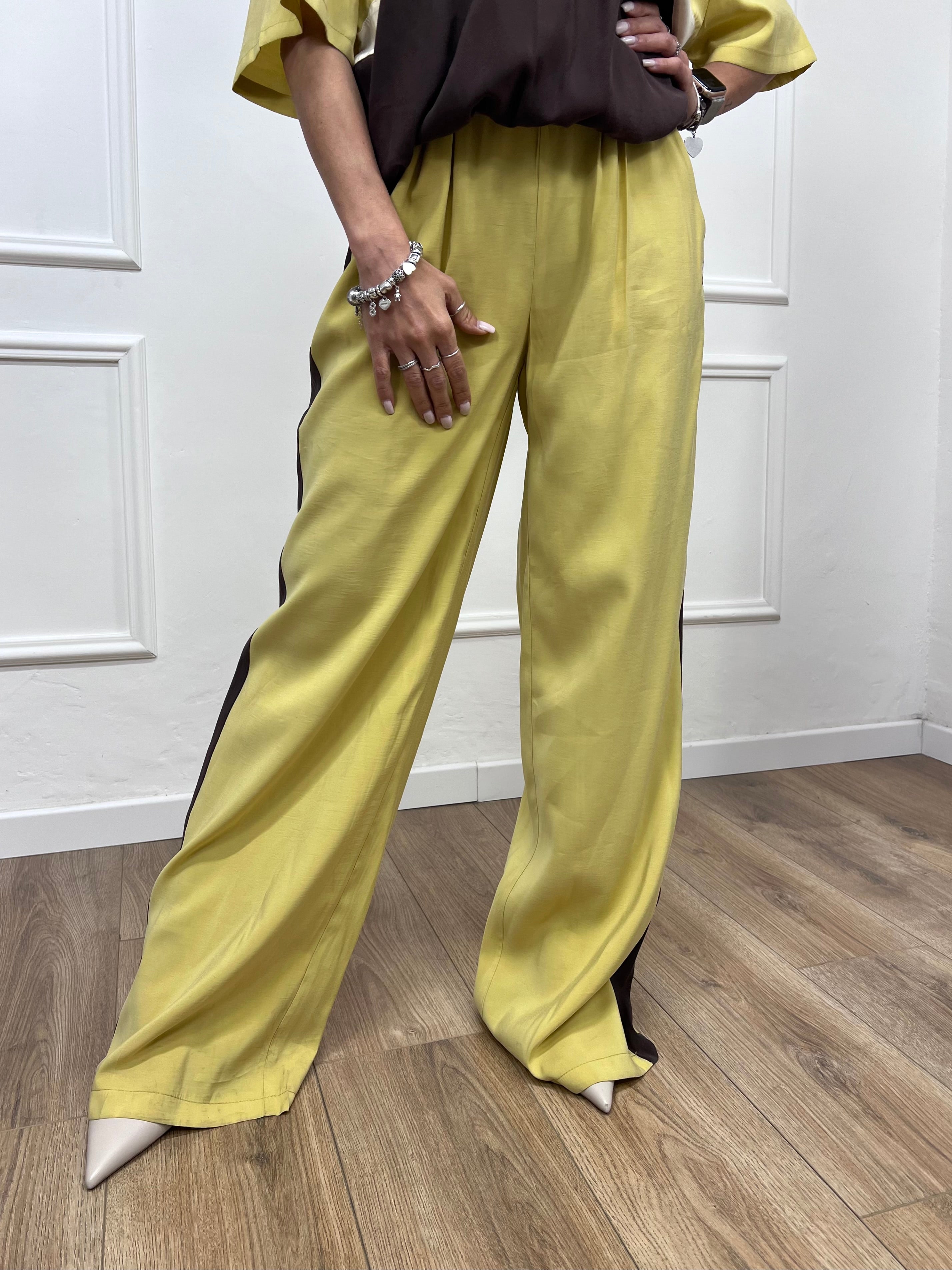 PANTALONE LACCIO BANDA CUPRO IRINA GIALLO MOTEL