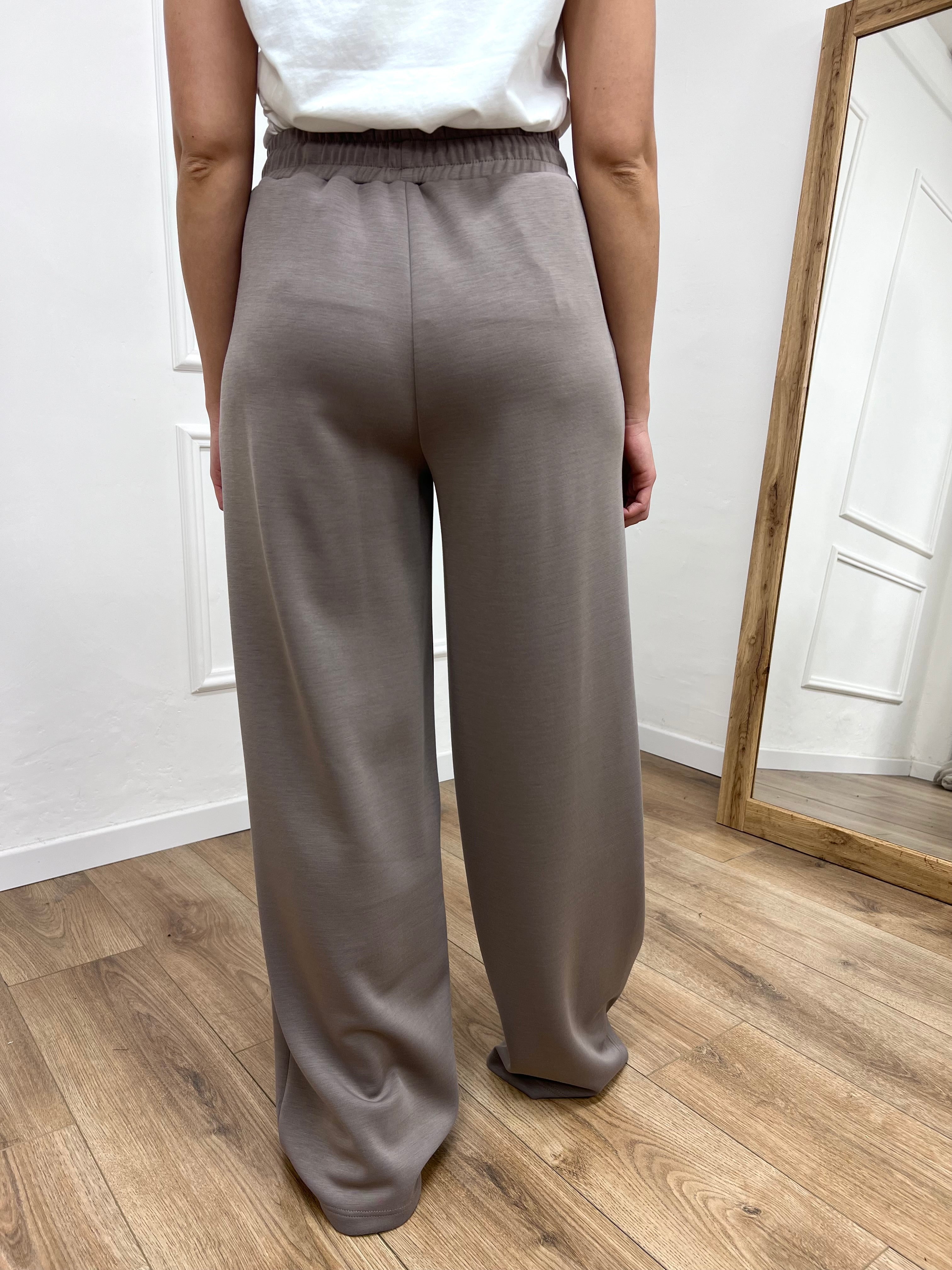COMPLETO SCUBA FELPA & PANTALONE YLENIA CACHA SUSY MIX