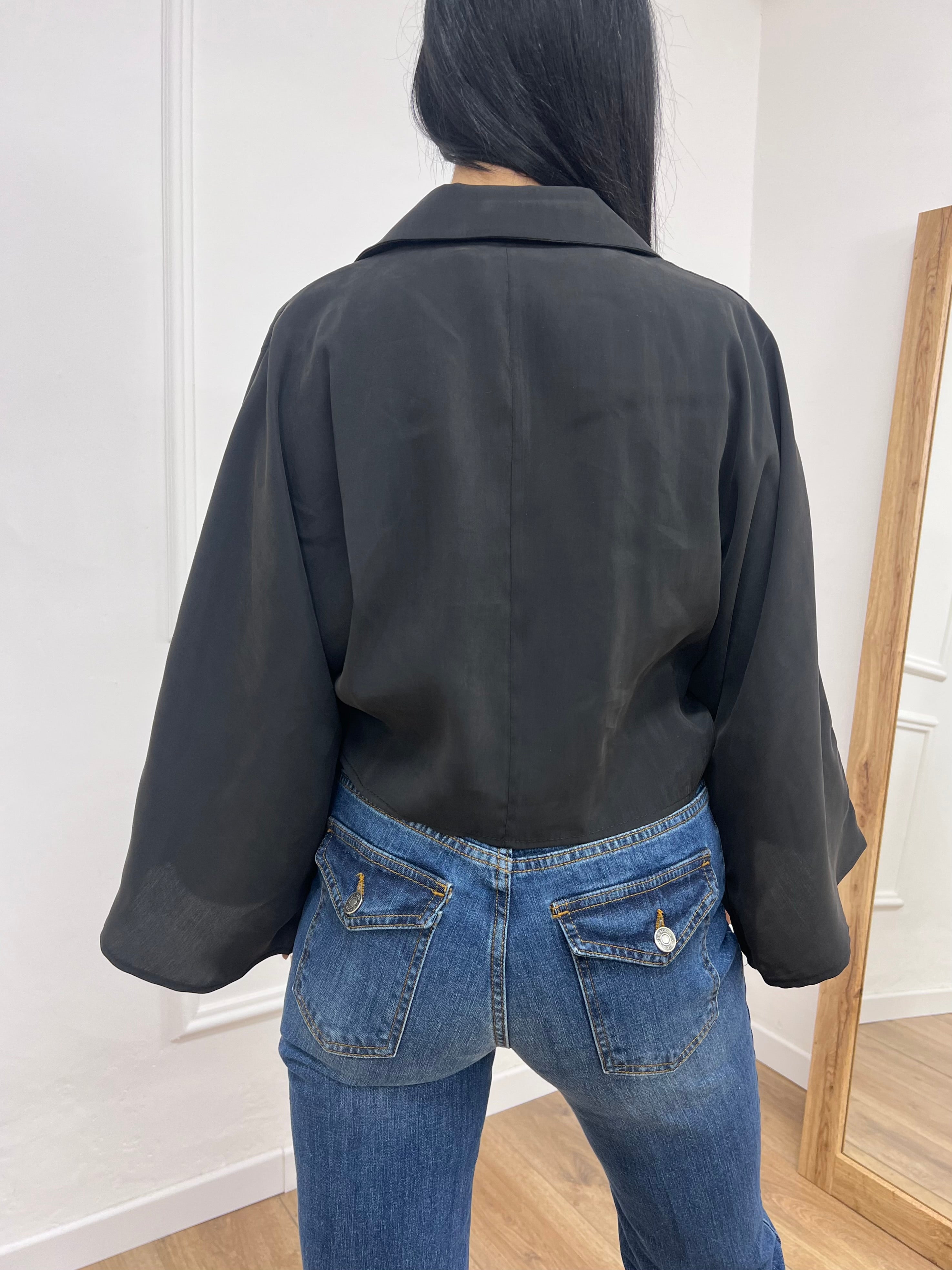 BLUSA CROP NODO IN CUPRO ANIA NERO SUSY MIX