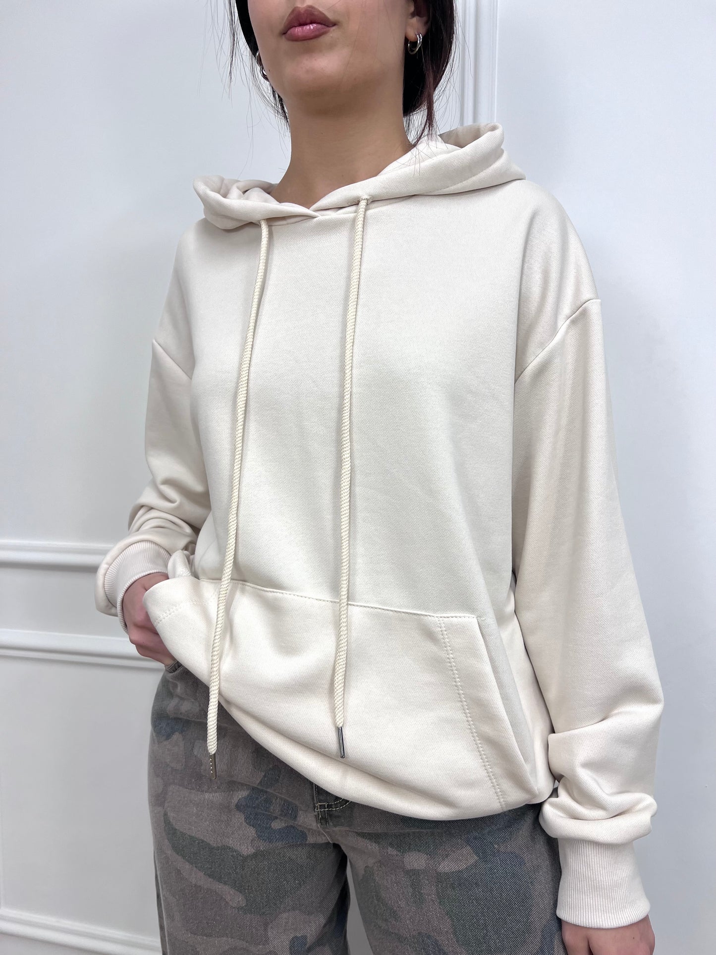 SUSY MIX FELPA MARSUPIO CAPPUCCIO AGATA BURRO