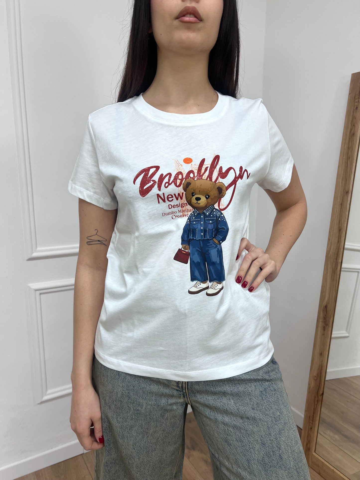 SUSY MIX T-SHIRT M/C BASIC “ORSO BROOKLYN BIANCO