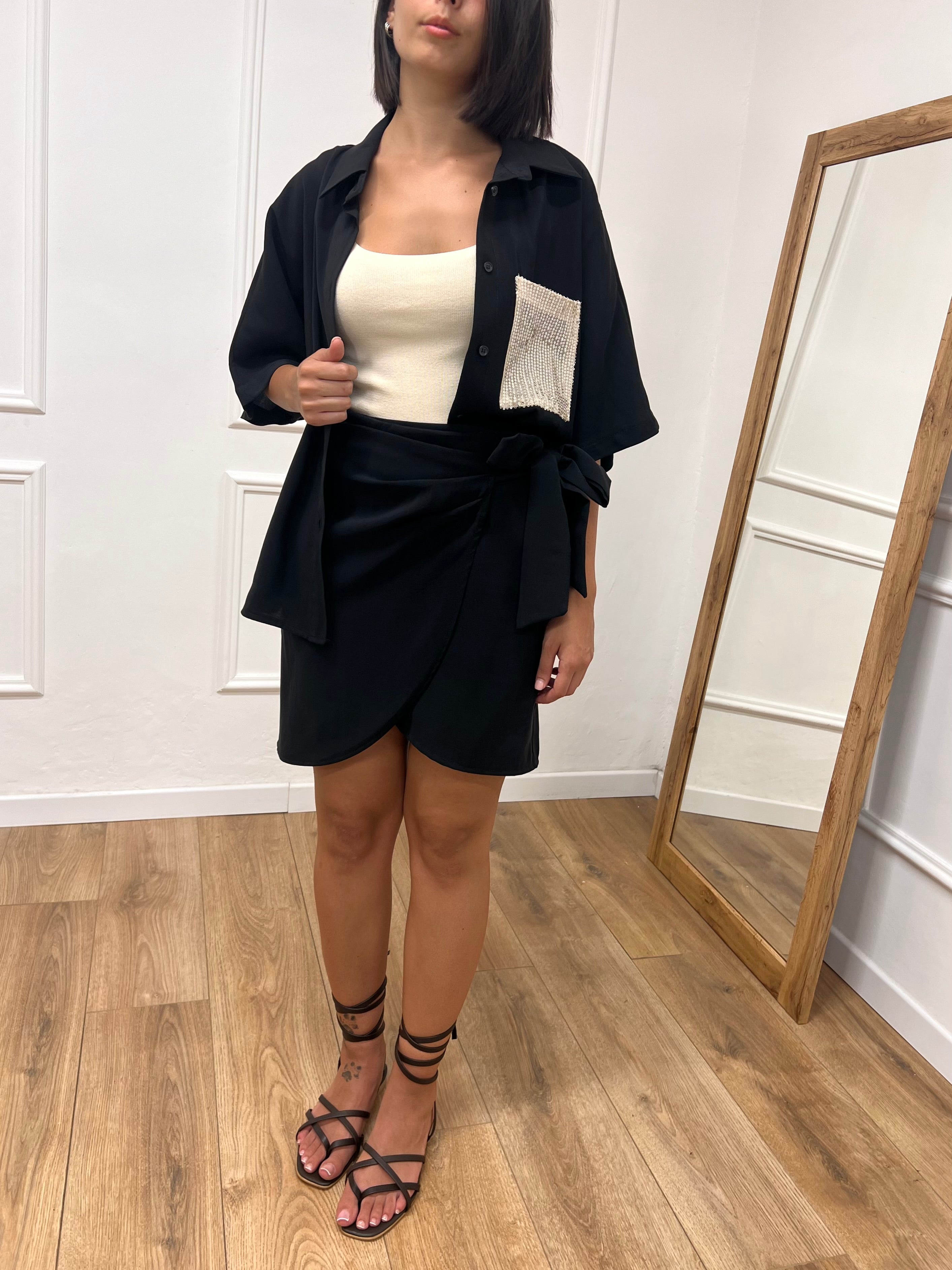 CAMICIA OVER M/C CUPRO TASCA PAILLETTES NERO SUSY MIX