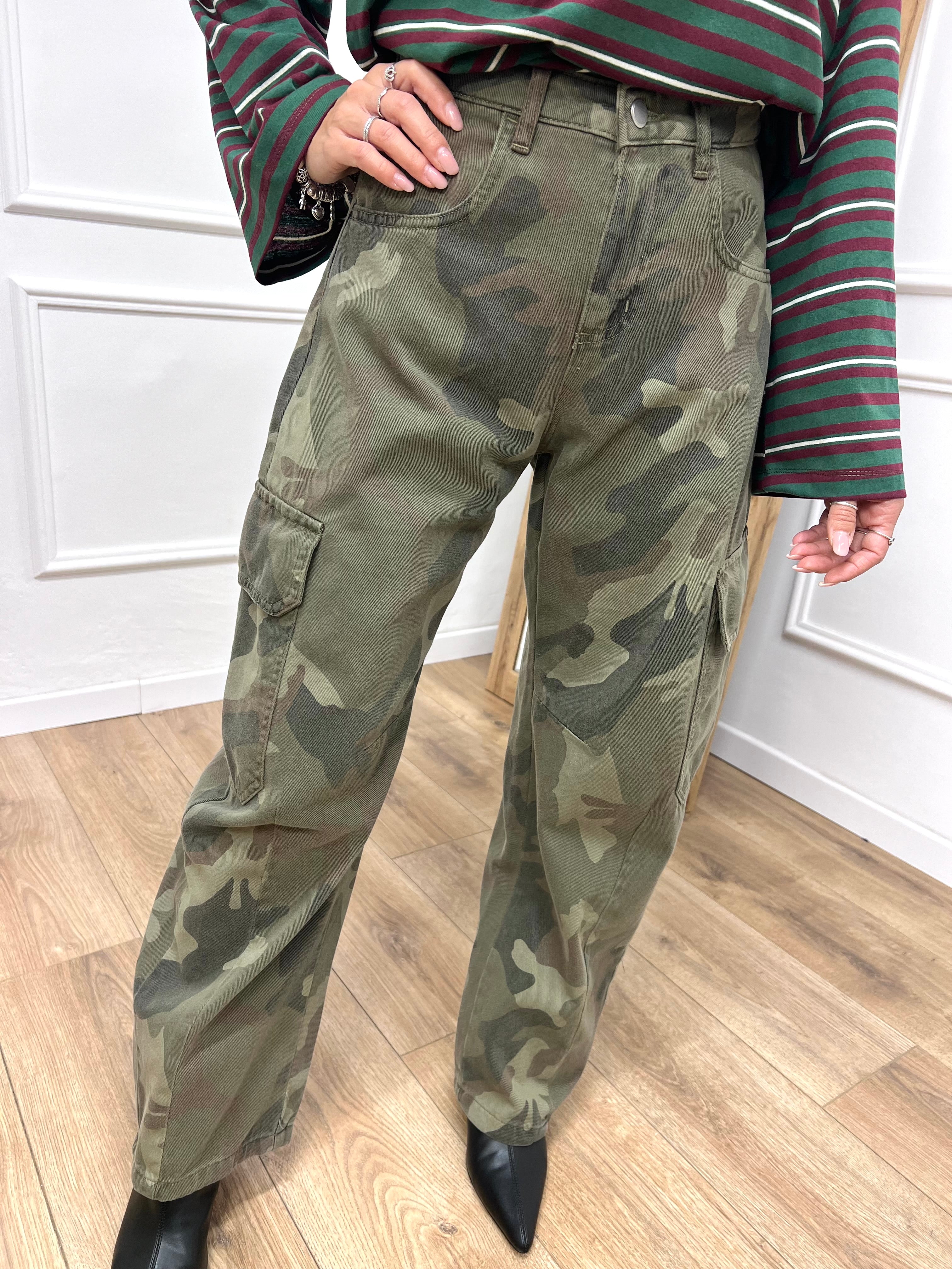 PANTALONE TELA DENIM CARGO CAMOUFLAGE SUSY MIX