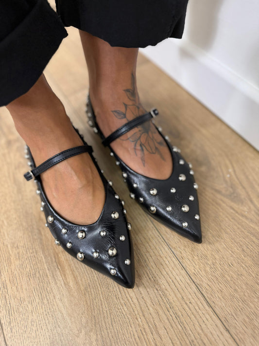 N.6 MILANO BALLERINA BORCHIE IN NAPPA NERO