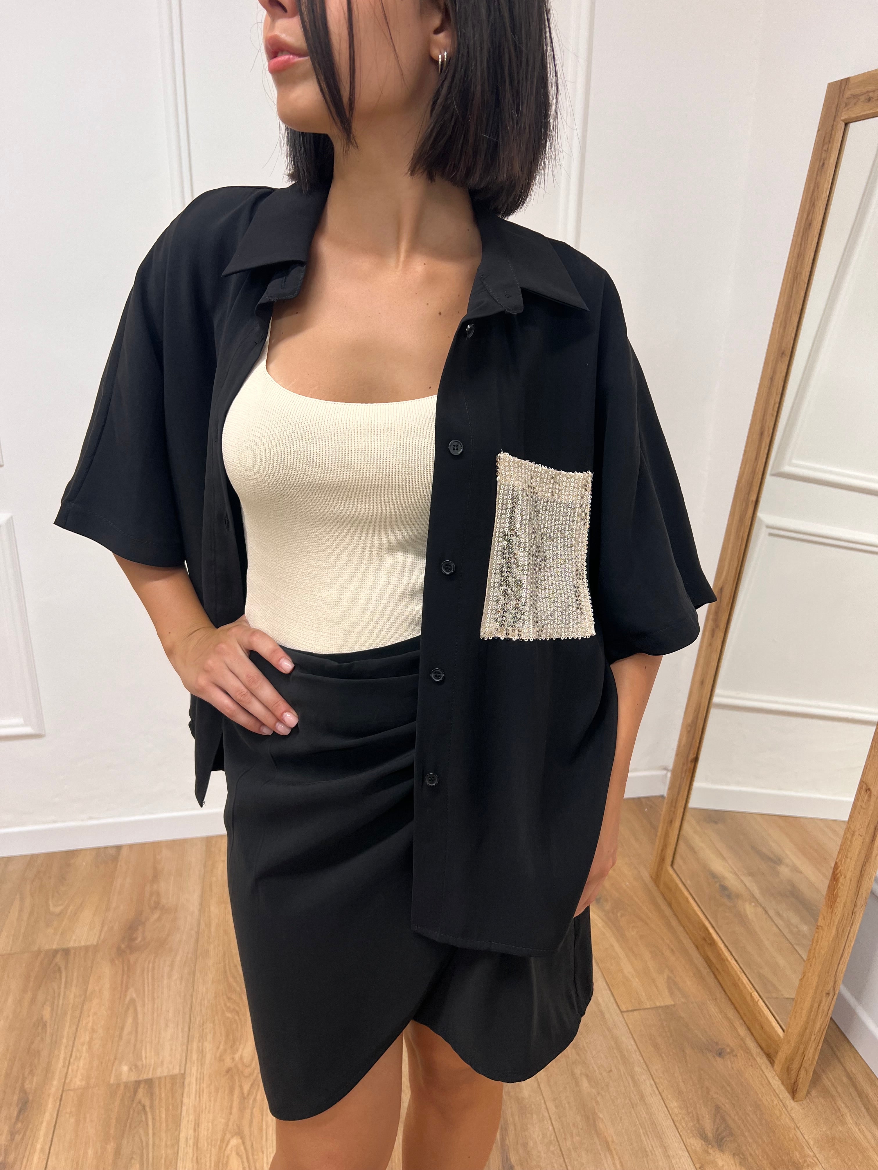CAMICIA OVER M/C CUPRO TASCA PAILLETTES NERO SUSY MIX