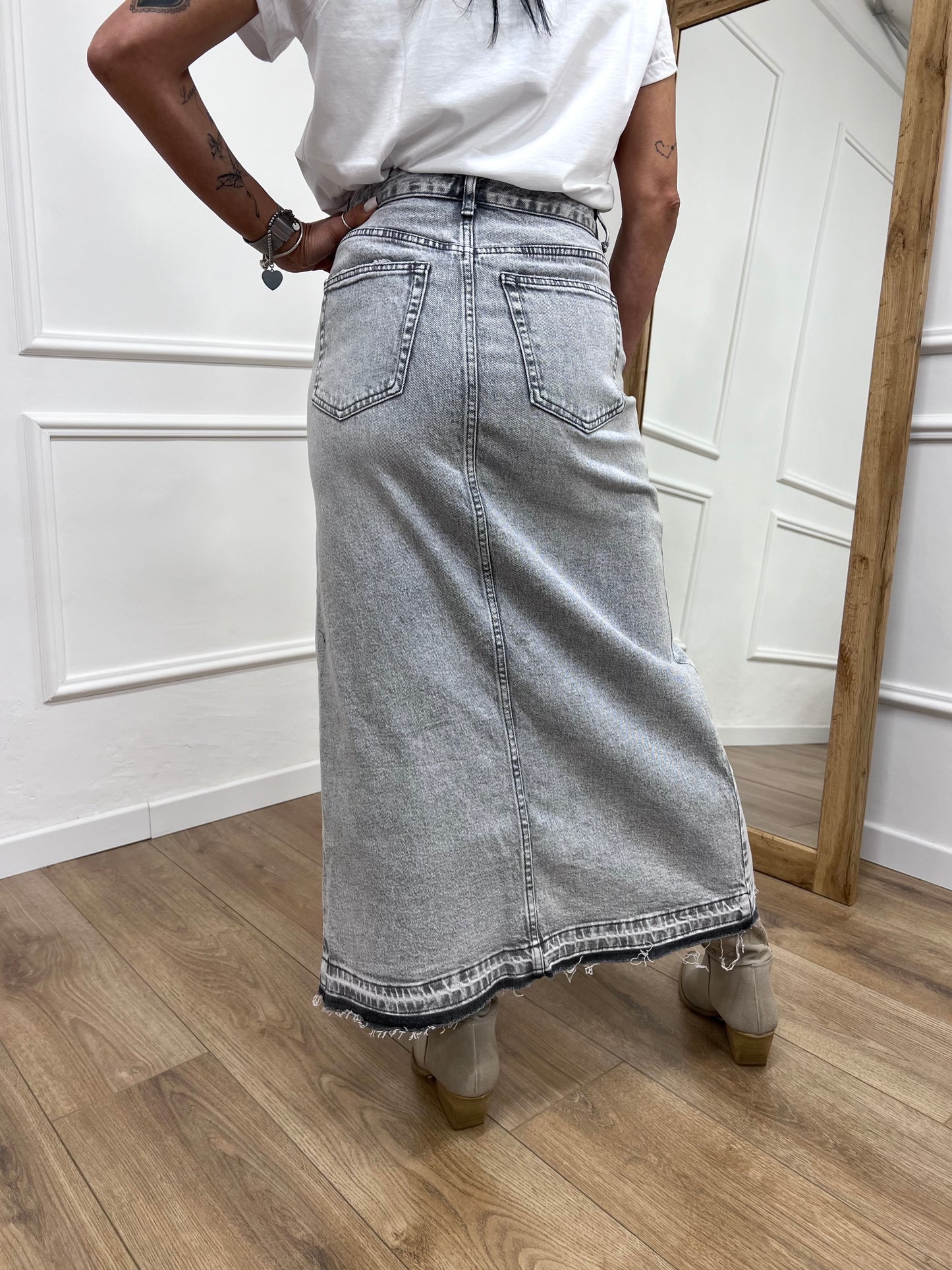 GONNA LUNGA DENIM MATITA CON SPACCO AVANTI ROBY GRIGIO