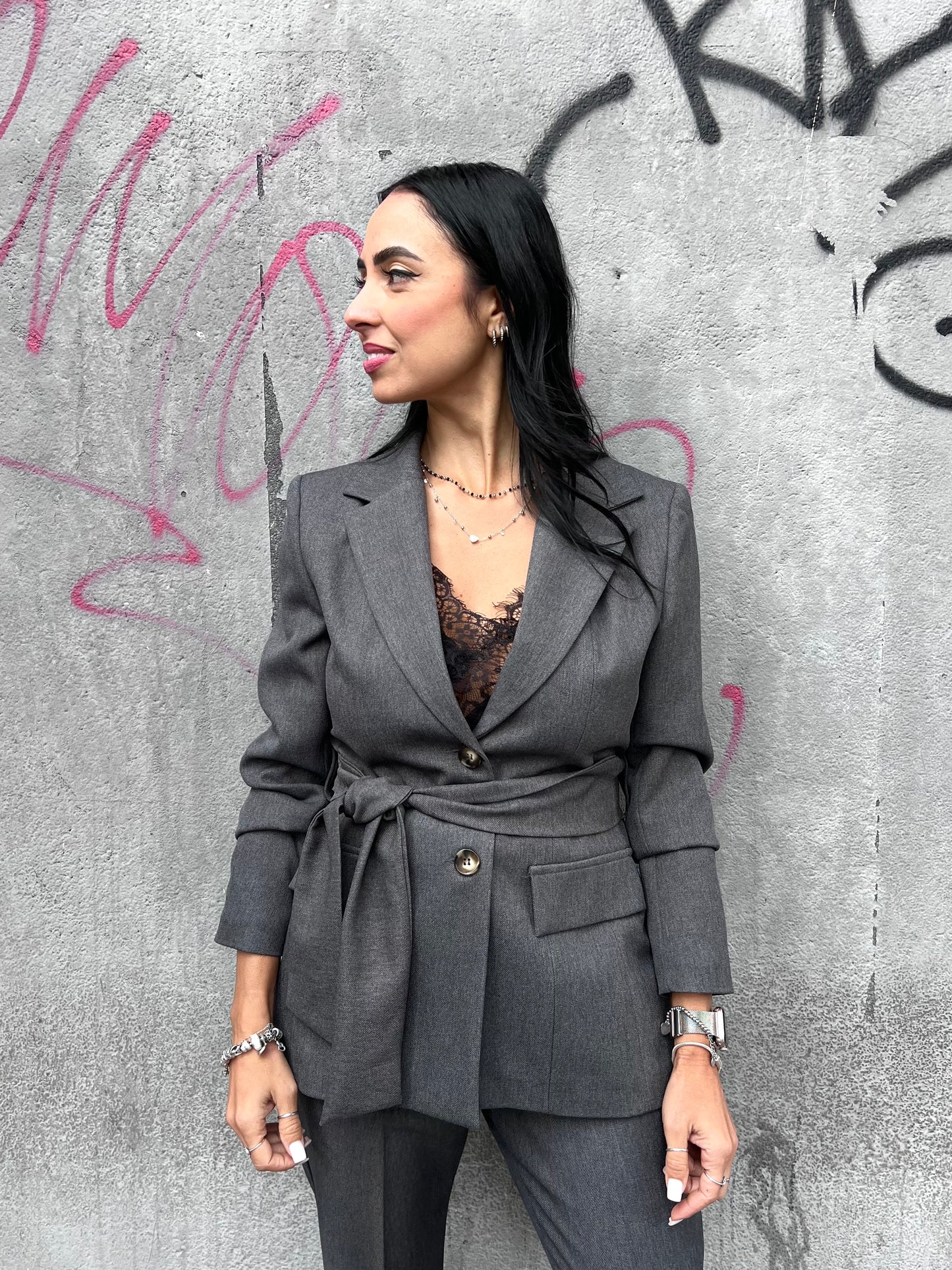 SUSY MIX COMPLETO GIACCA FUSCIACCA & PANT TUBO GRIGIO