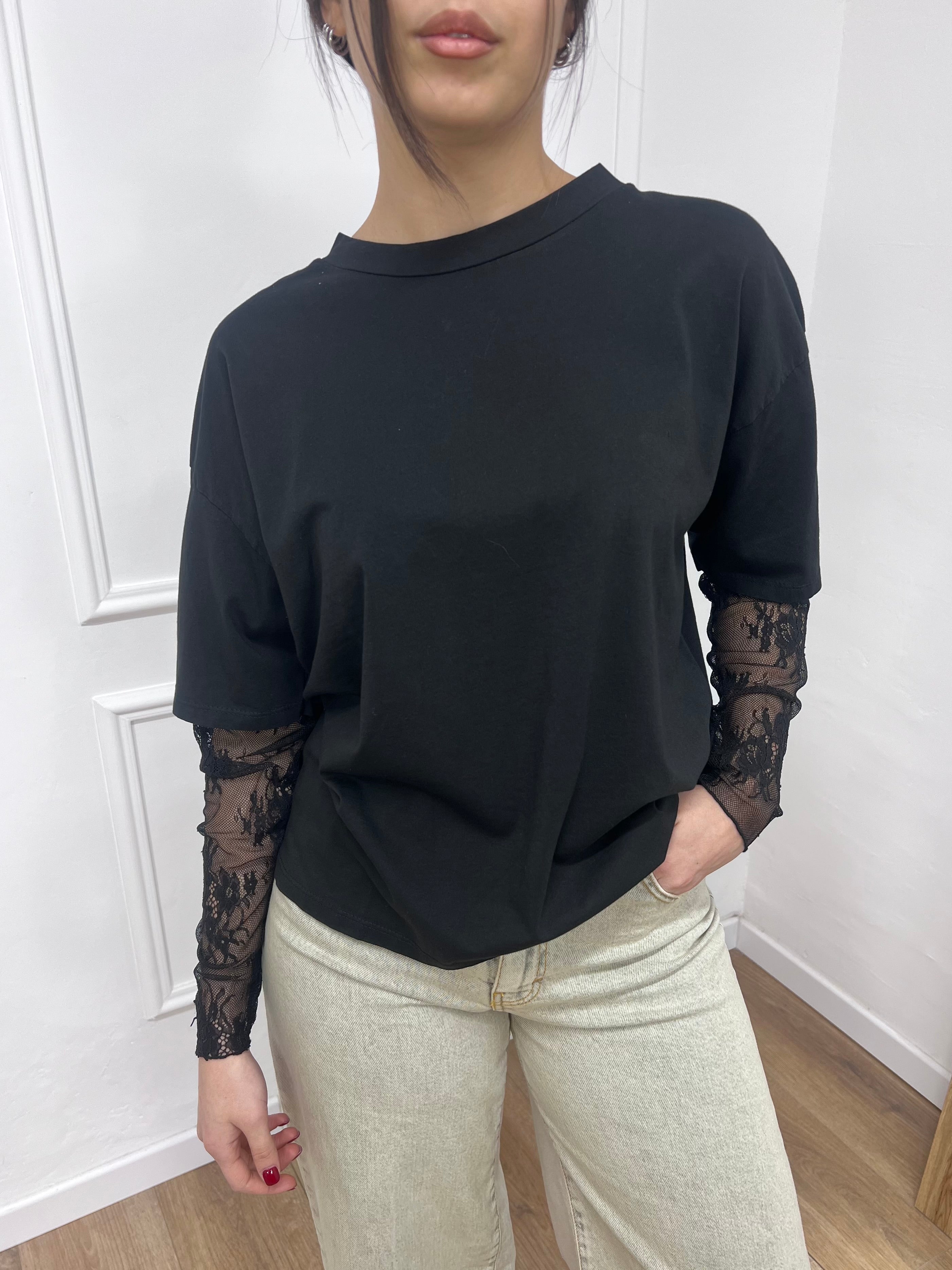 T-SHIRT MANICA PIZZO IOLANDA NERO SUSY MIX